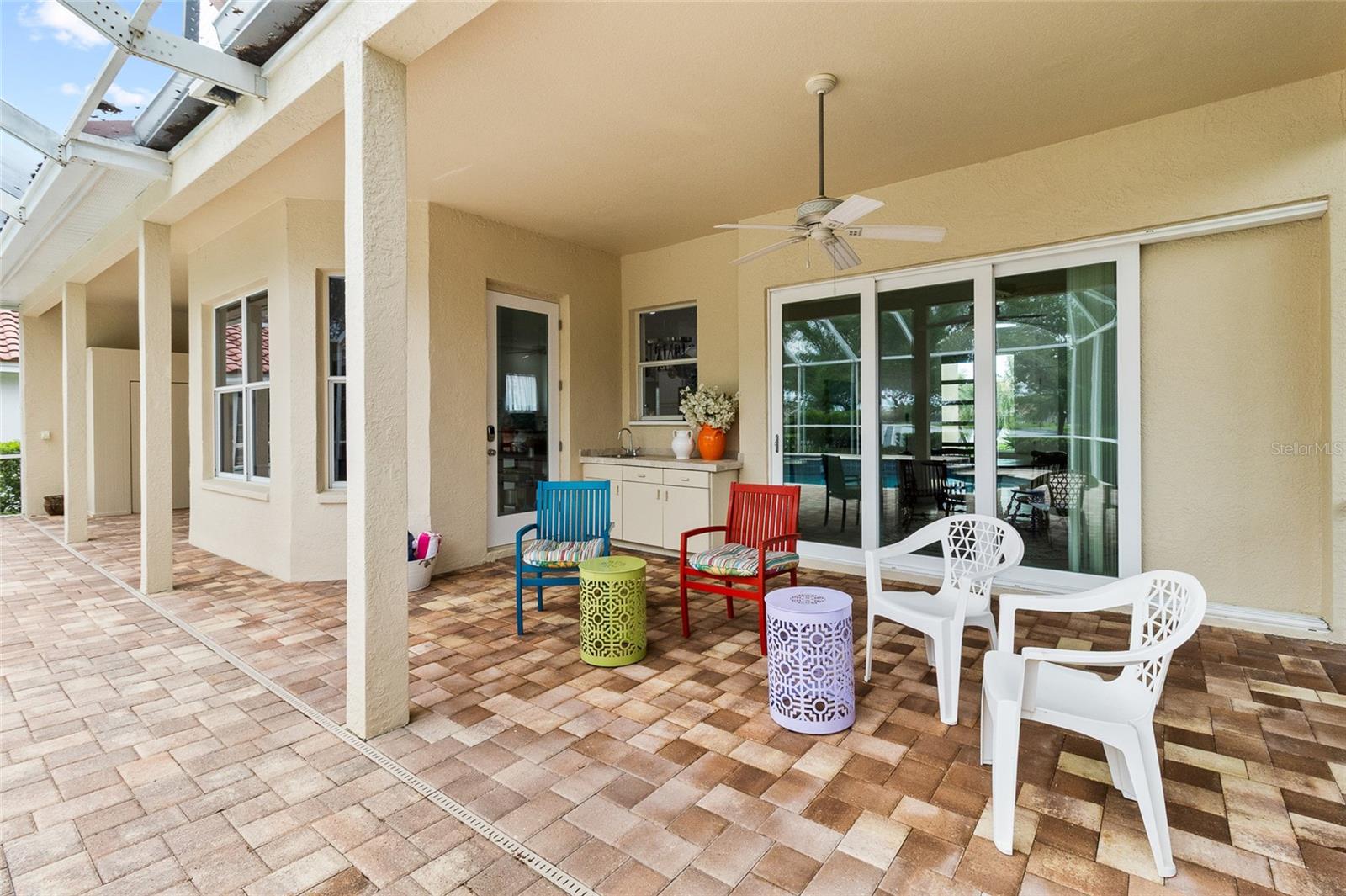 Image 44 of 59 For 4815 Queen Palm Terrace Ne