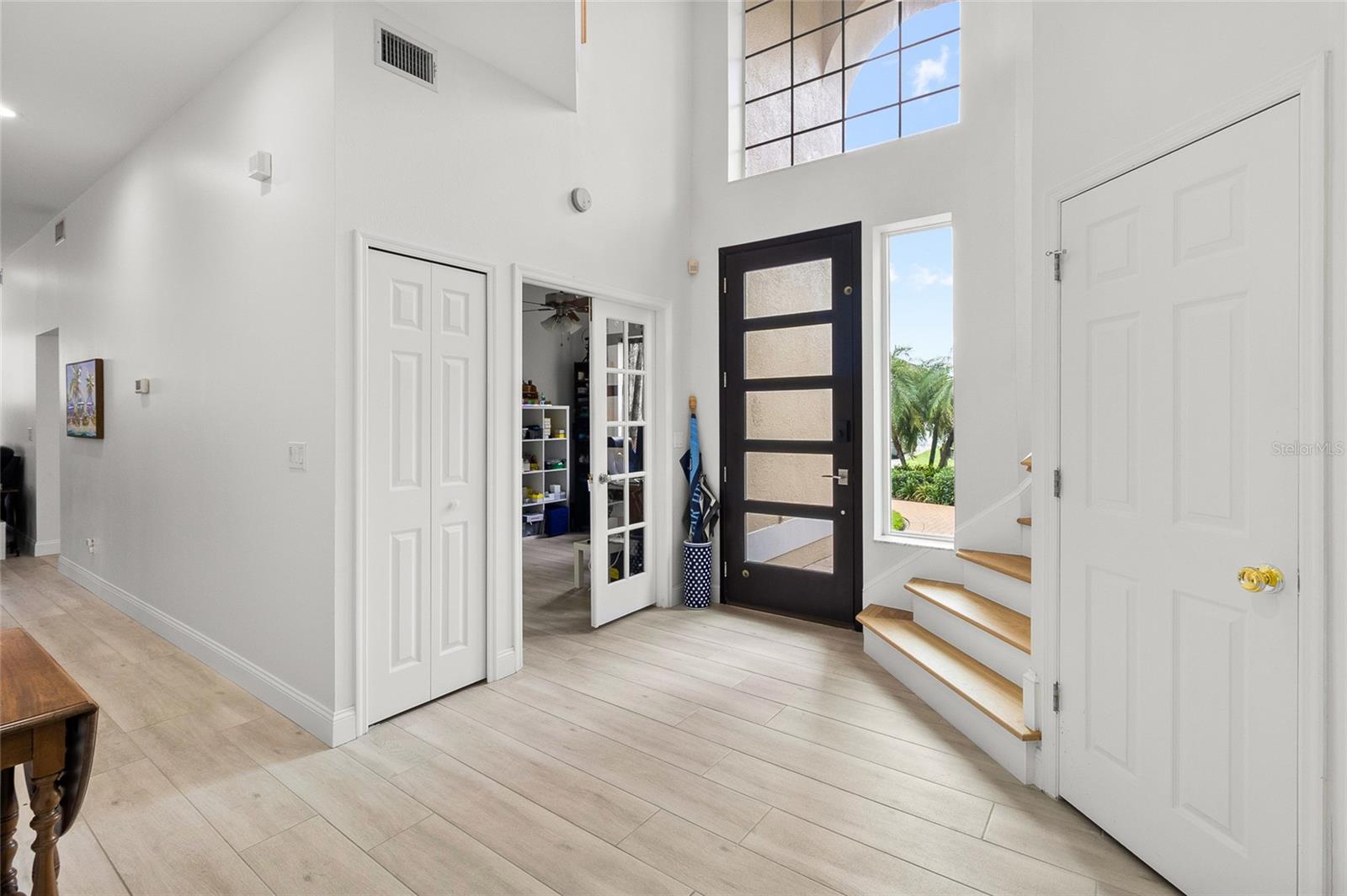 Image 9 of 59 For 4815 Queen Palm Terrace Ne