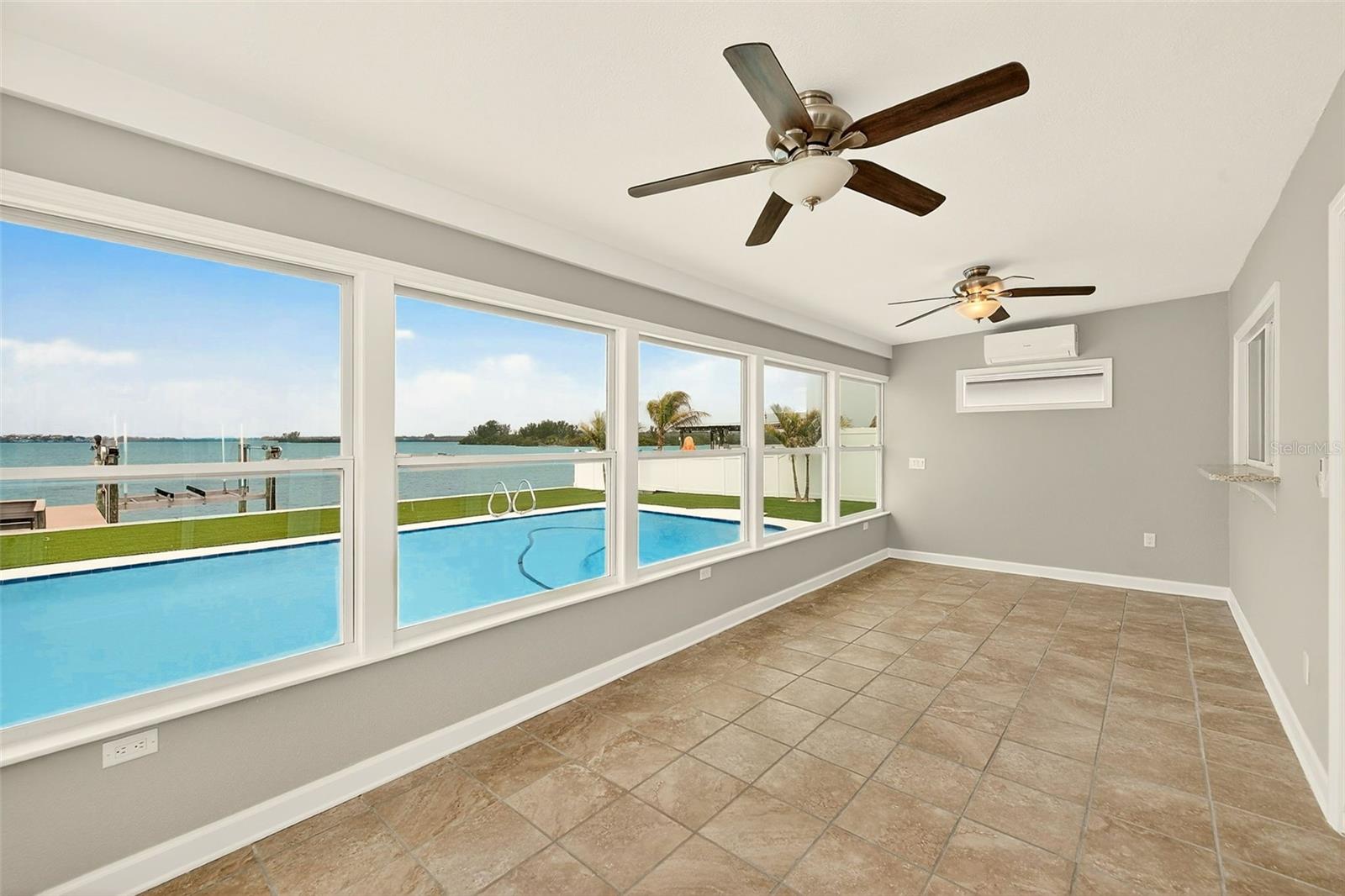 Image 29 of 49 For 5434 Oakhurst Drive