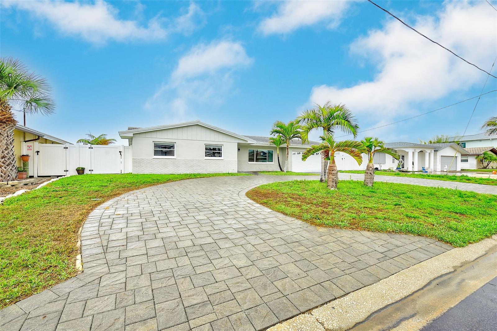 Image 34 of 49 For 5434 Oakhurst Drive