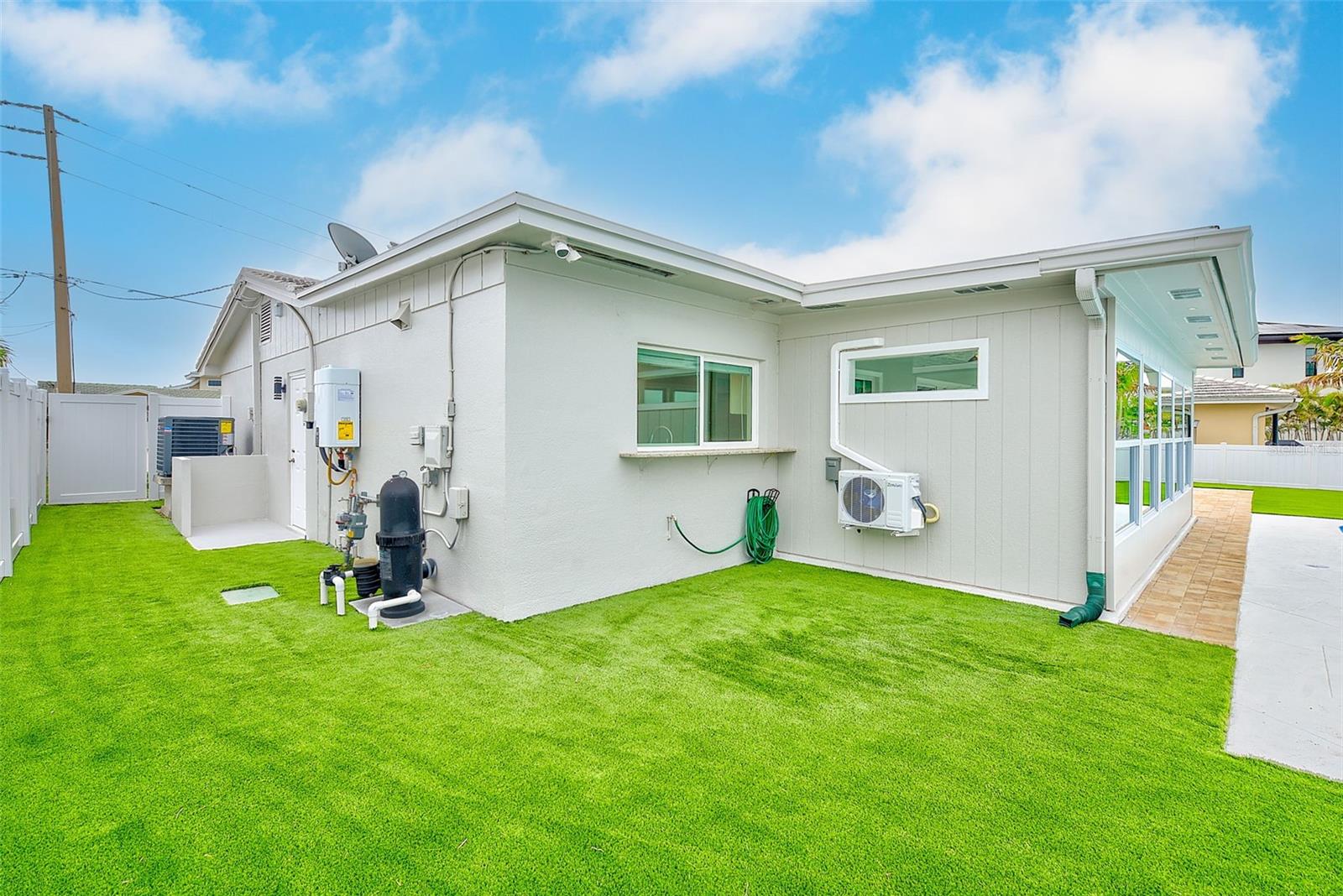 Image 37 of 49 For 5434 Oakhurst Drive