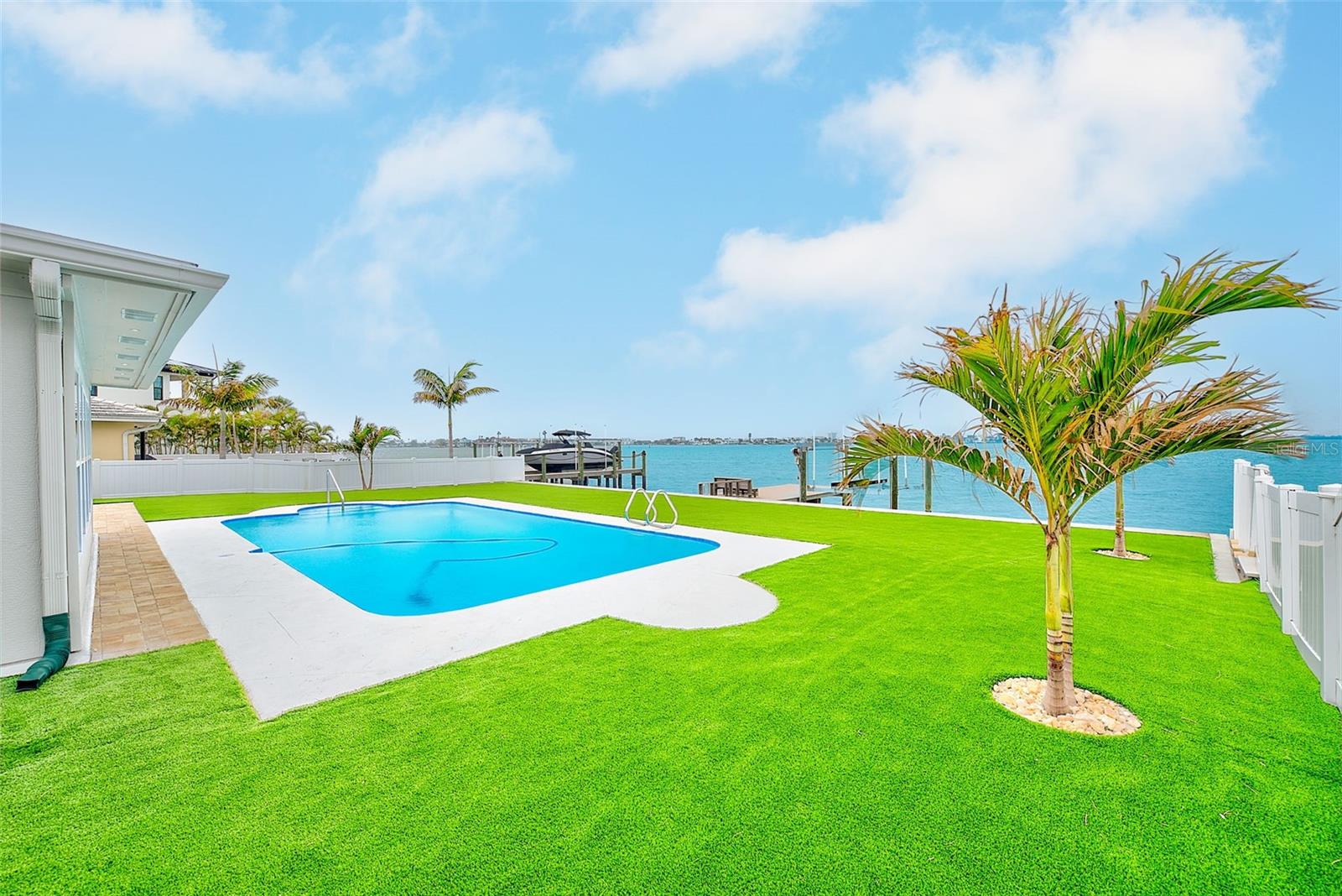 Image 38 of 49 For 5434 Oakhurst Drive