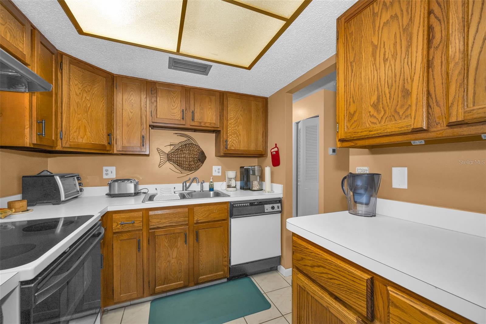 Image 16 of 48 For 2700 Bayshore Boulevard 6107