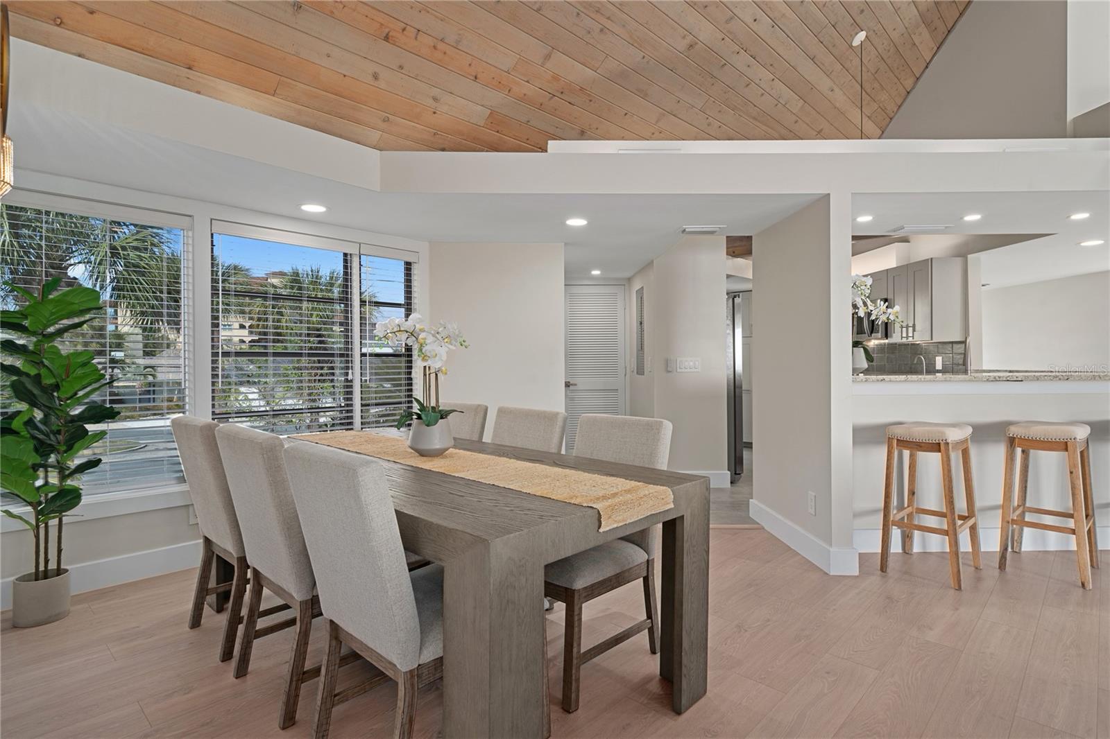 Image 16 of 89 For 151 Punta Vista Drive