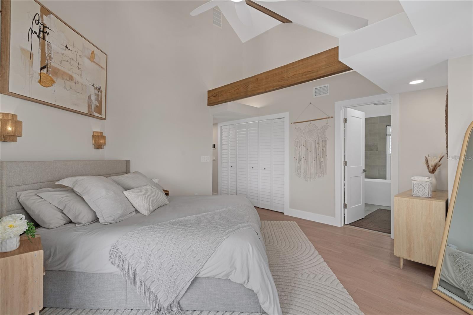 Image 26 of 89 For 151 Punta Vista Drive