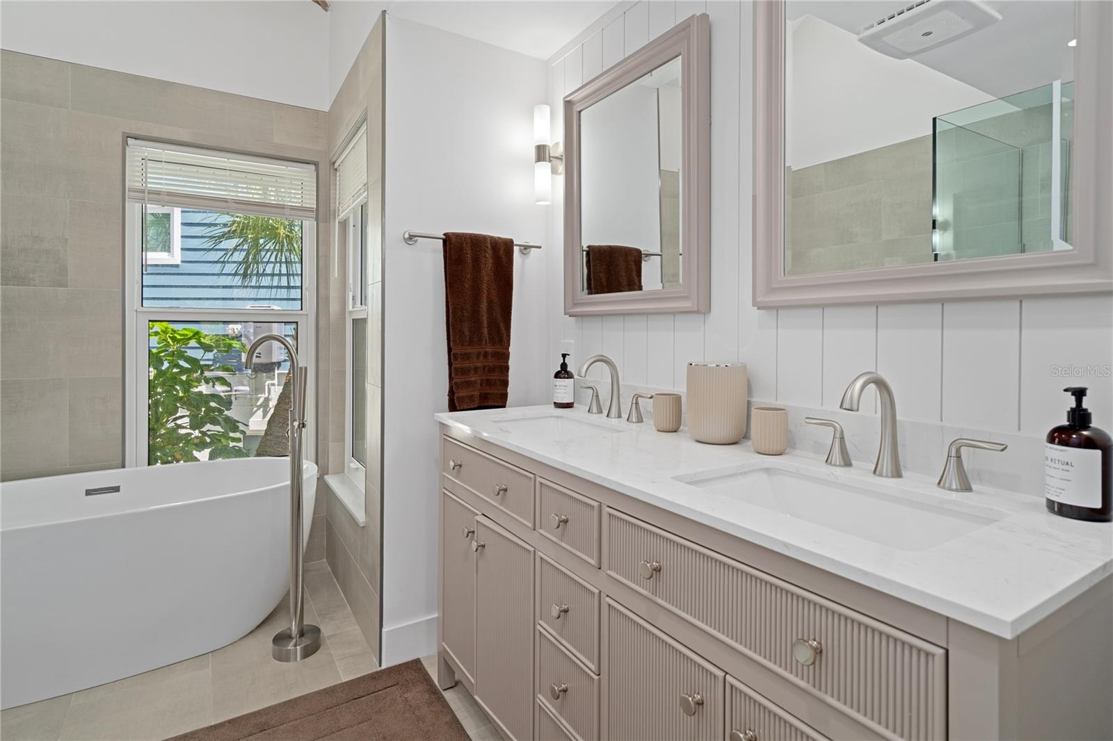 Image 27 of 89 For 151 Punta Vista Drive