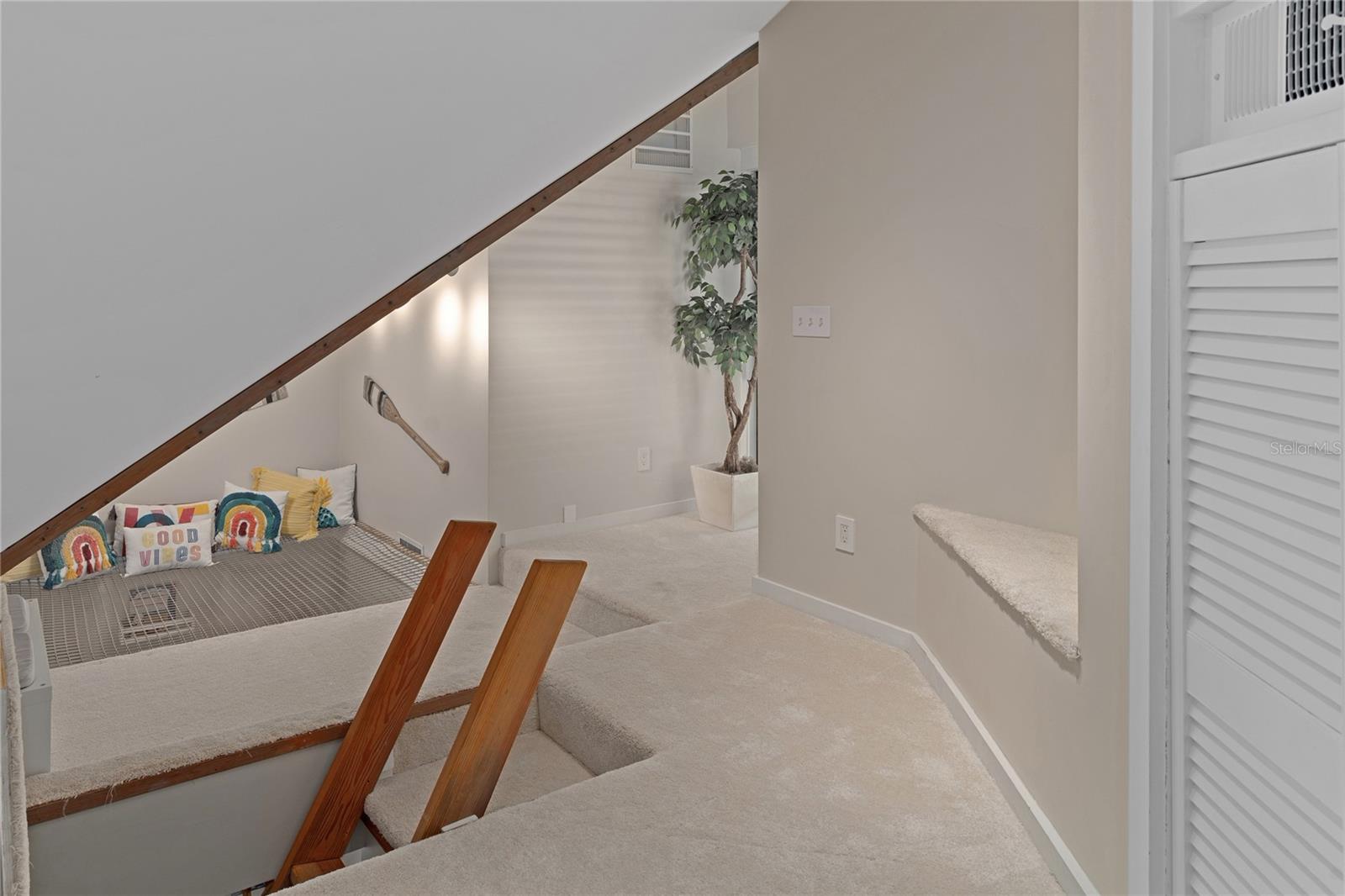 Image 39 of 89 For 151 Punta Vista Drive