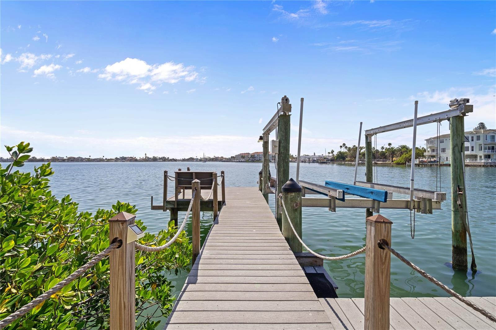 Image 8 of 89 For 151 Punta Vista Drive