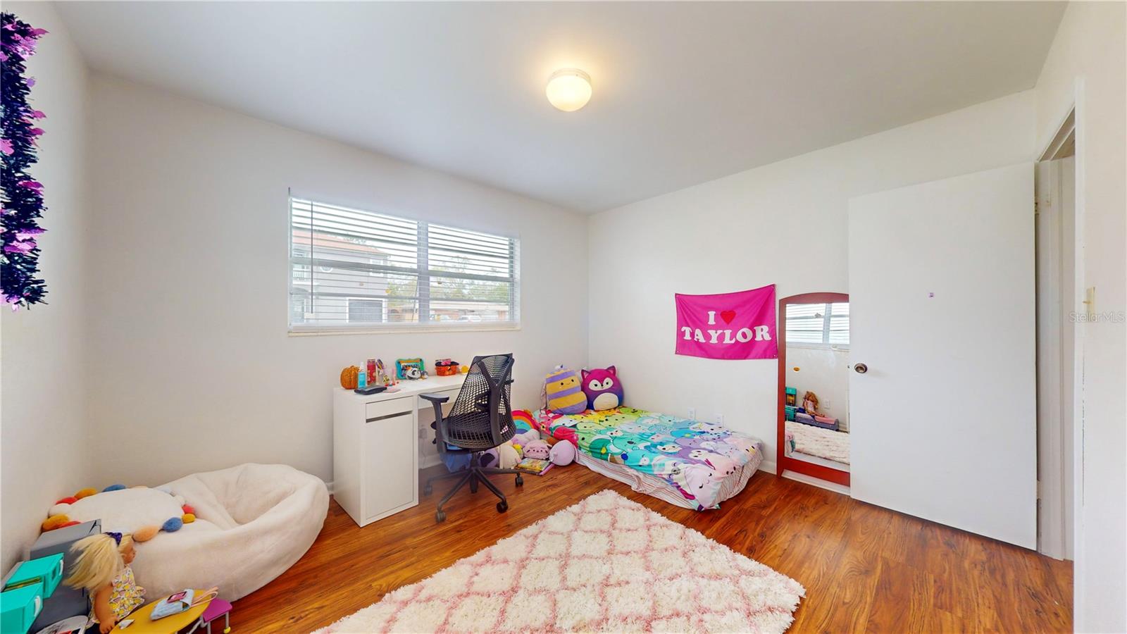 Image 16 of 26 For 4728 Bay Avenue