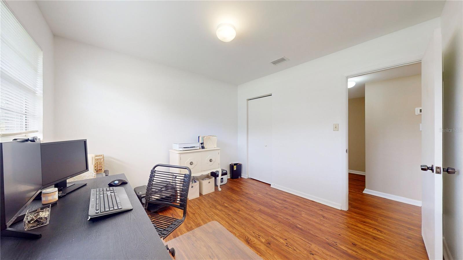 Image 18 of 26 For 4728 Bay Avenue