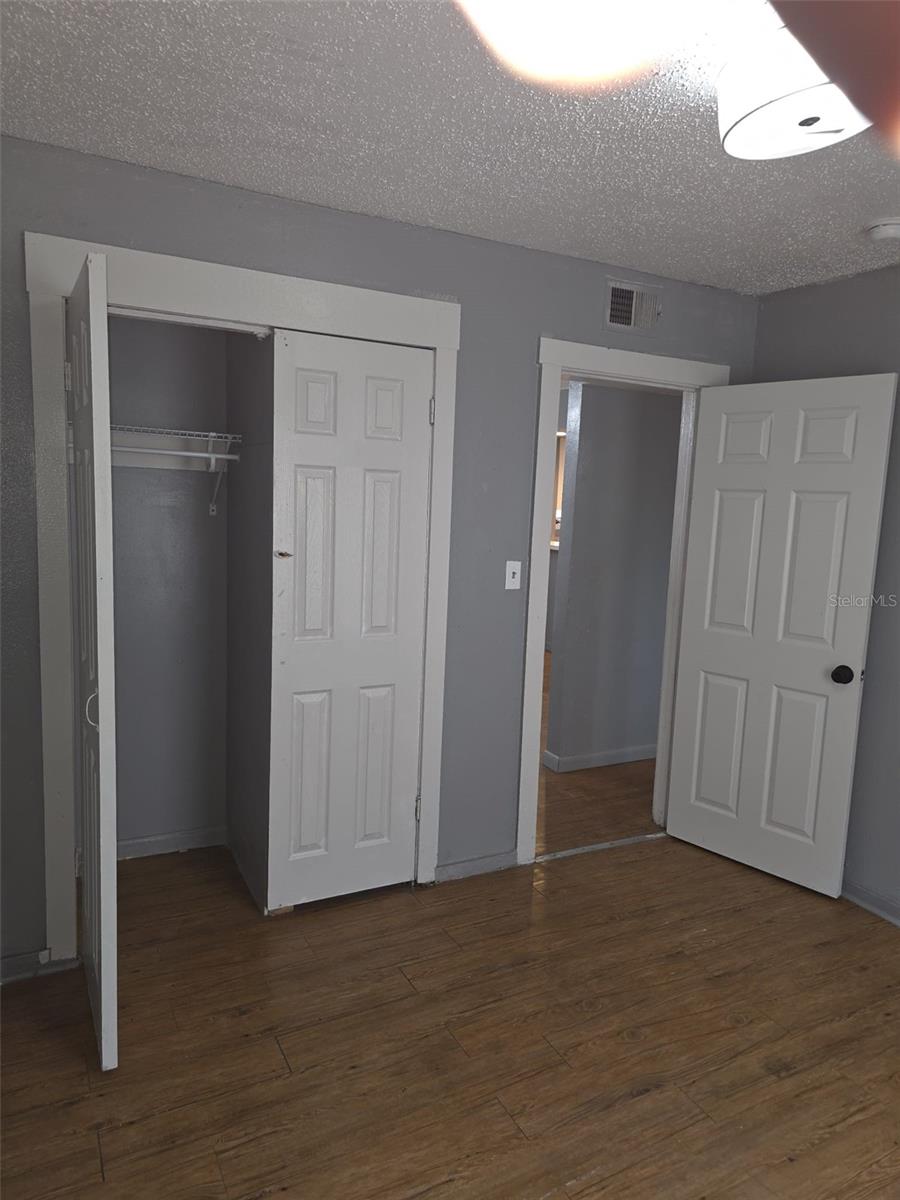 Image 14 of 15 For 3022 Deleuil Avenue