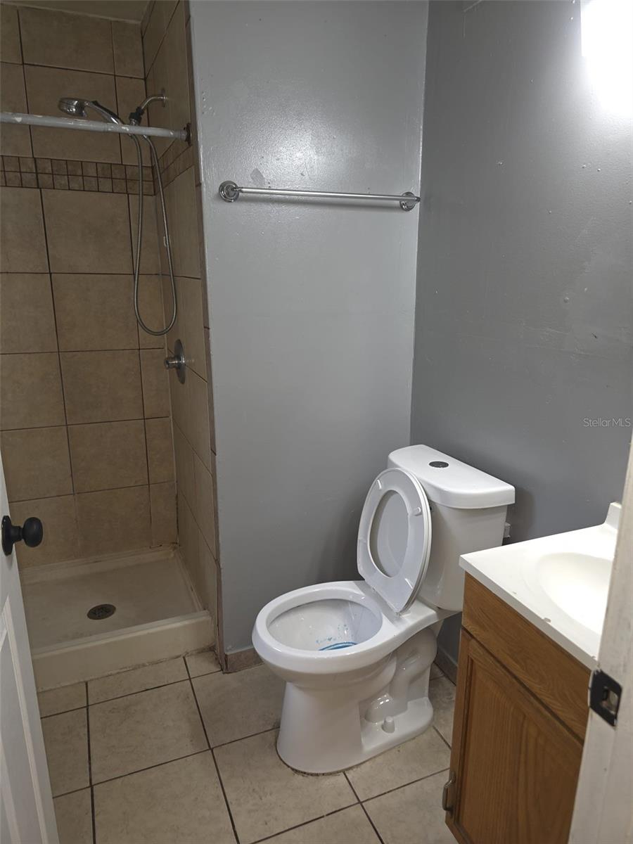 Image 9 of 15 For 3022 Deleuil Avenue