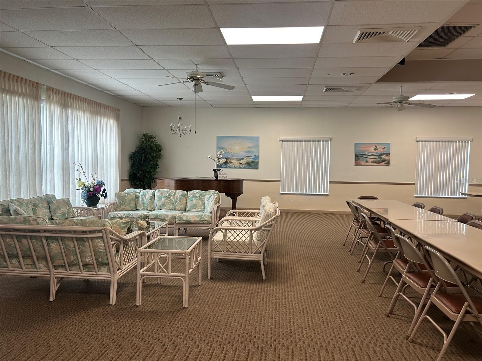 Image 17 of 25 For 1657 Lake Avenue 3