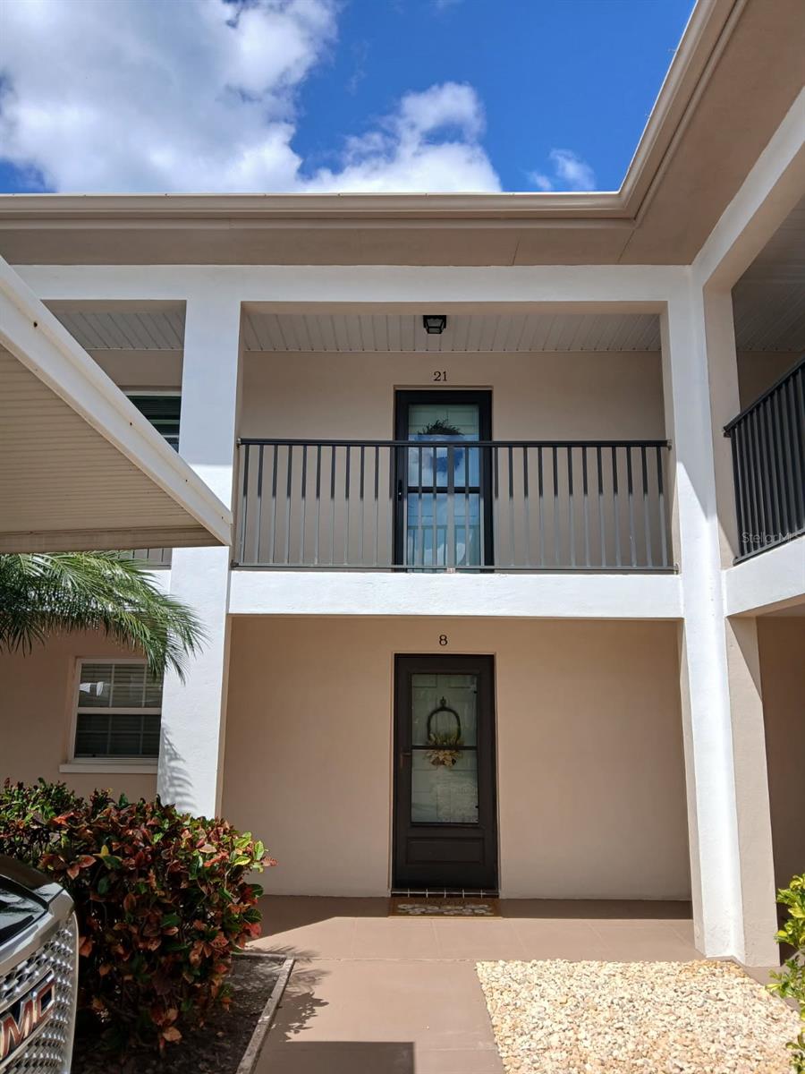 Image 3 of 49 For 10350 Imperial Point Drive W 8