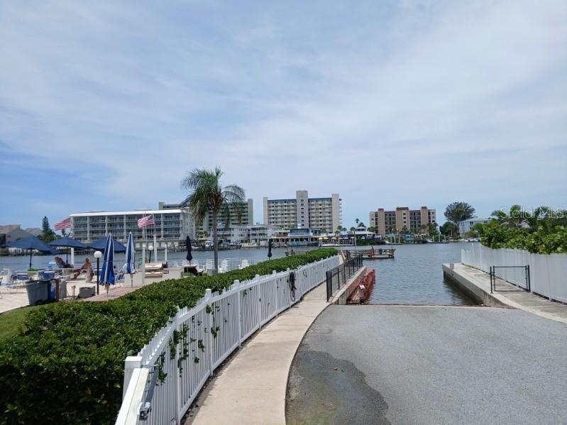 Image 46 of 49 For 10350 Imperial Point Drive W 8