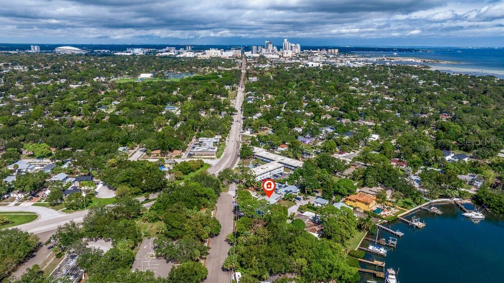 Image 4 of 25 For 347 Ling A Mor Terrace S