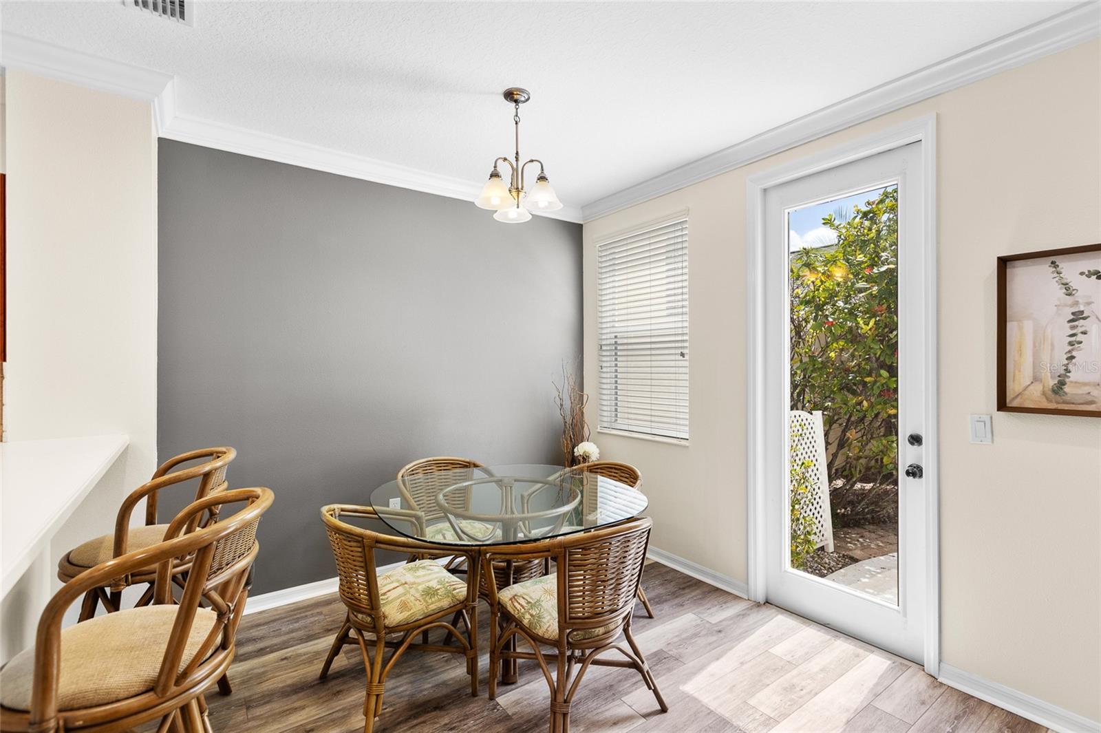 Image 13 of 37 For 5608 Whitehead Street