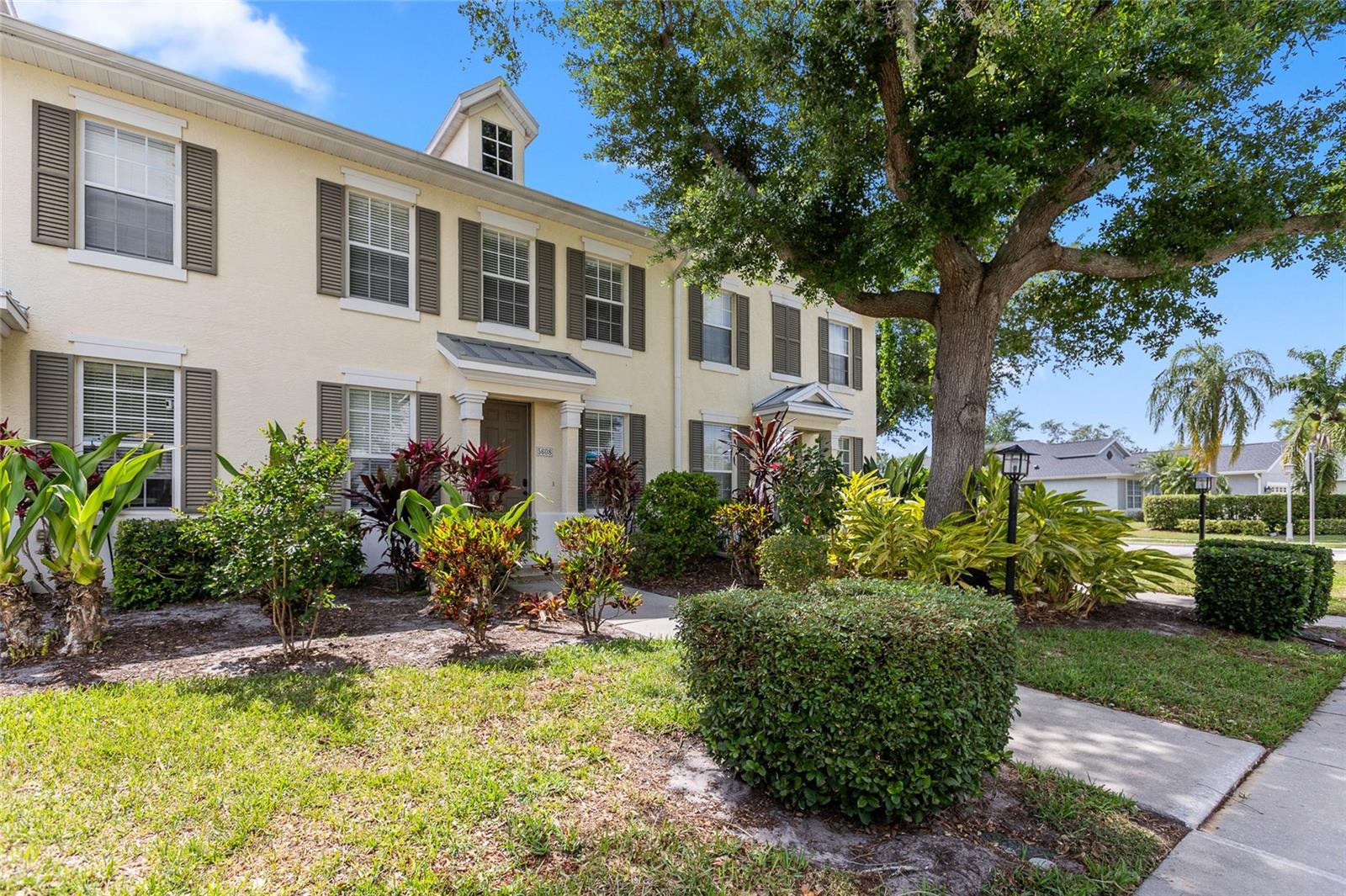 Image 4 of 37 For 5608 Whitehead Street