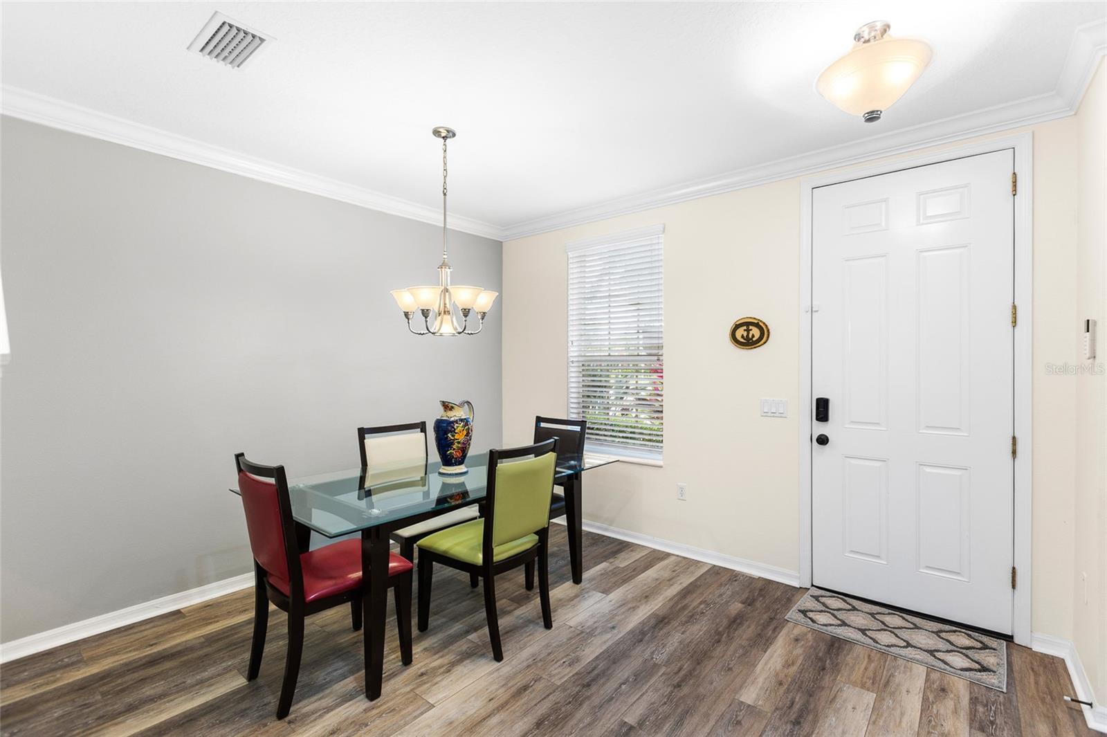 Image 6 of 37 For 5608 Whitehead Street