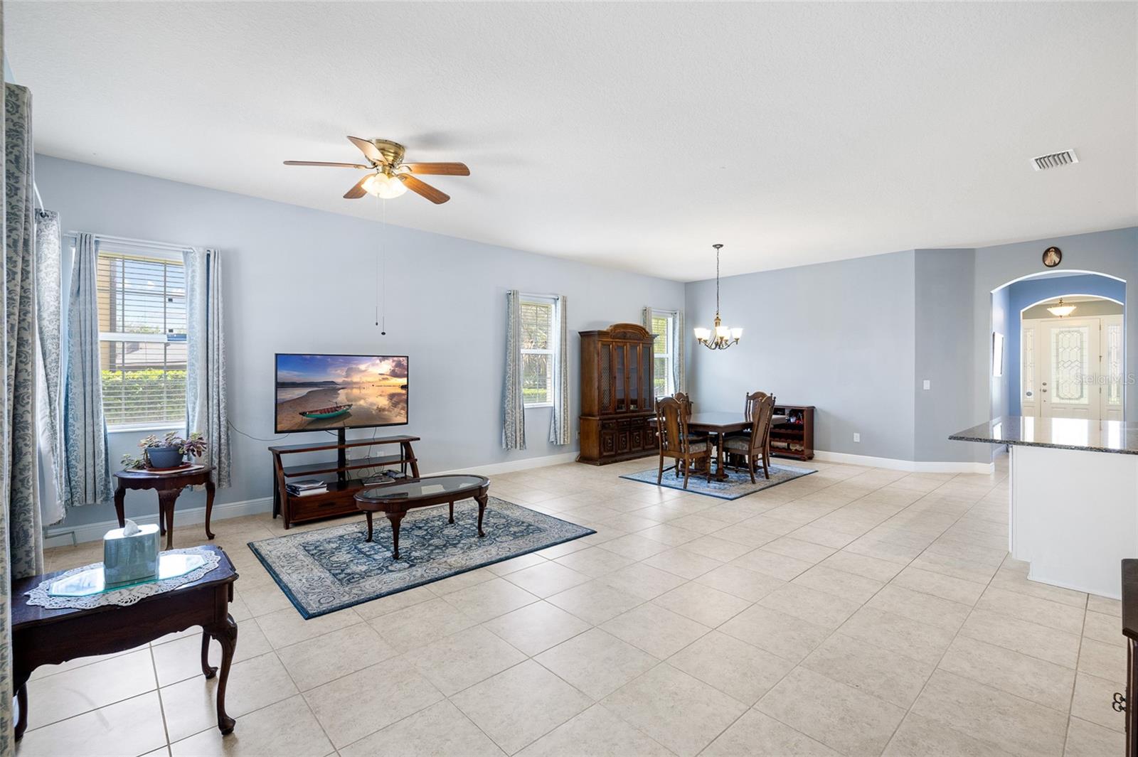 Image 10 of 75 For 5212 Rosefinch Place