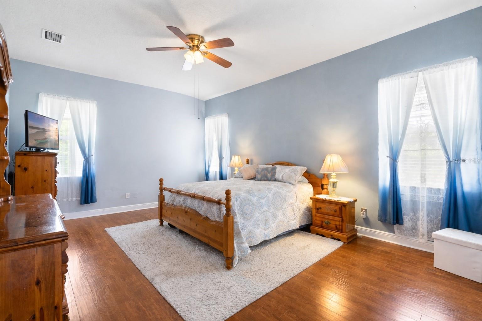 Image 23 of 75 For 5212 Rosefinch Place