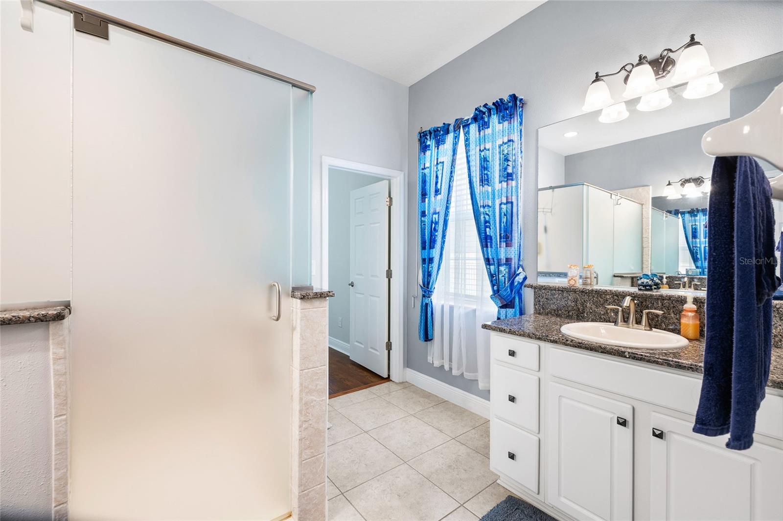 Image 26 of 75 For 5212 Rosefinch Place