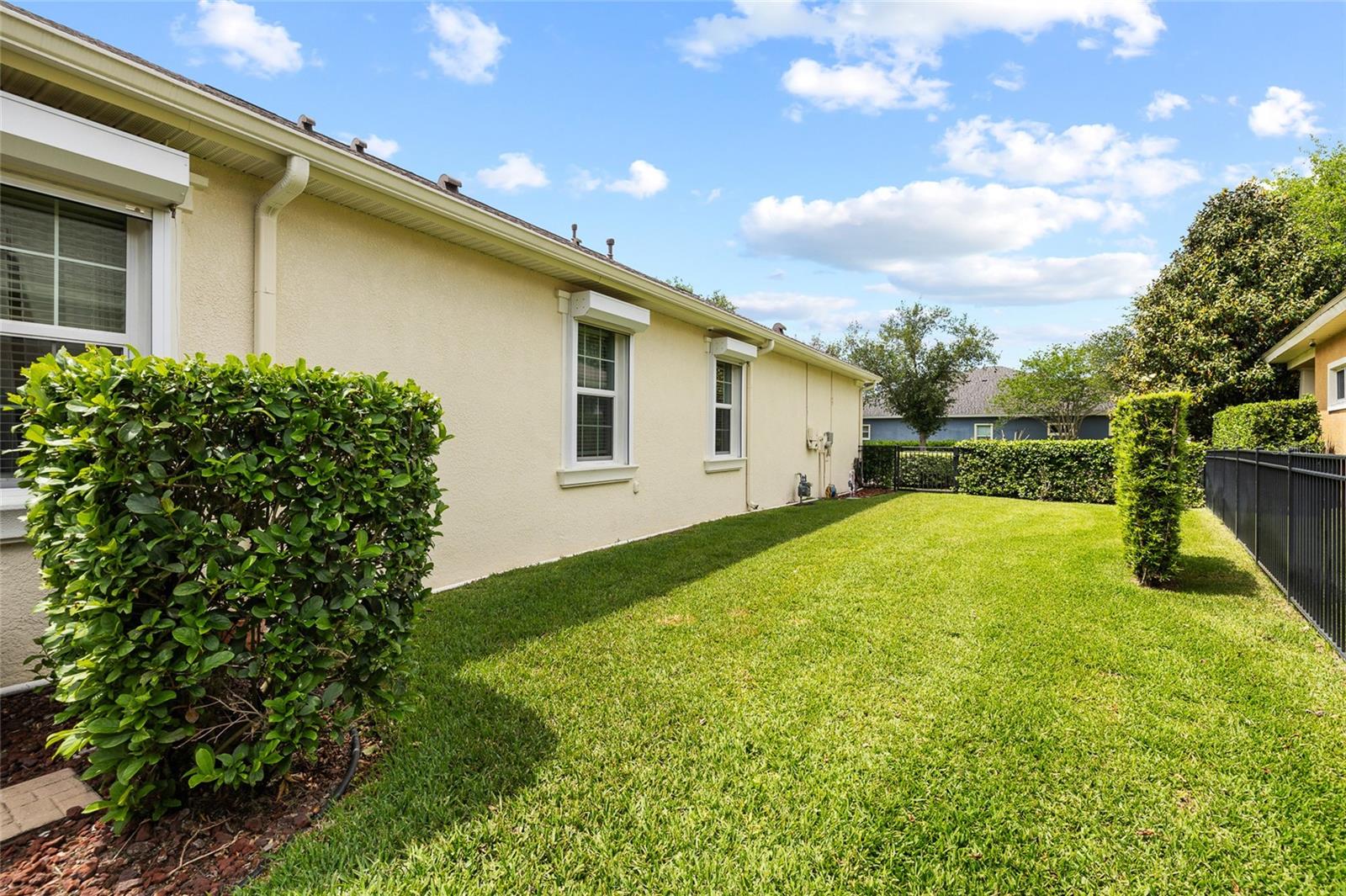 Image 45 of 75 For 5212 Rosefinch Place