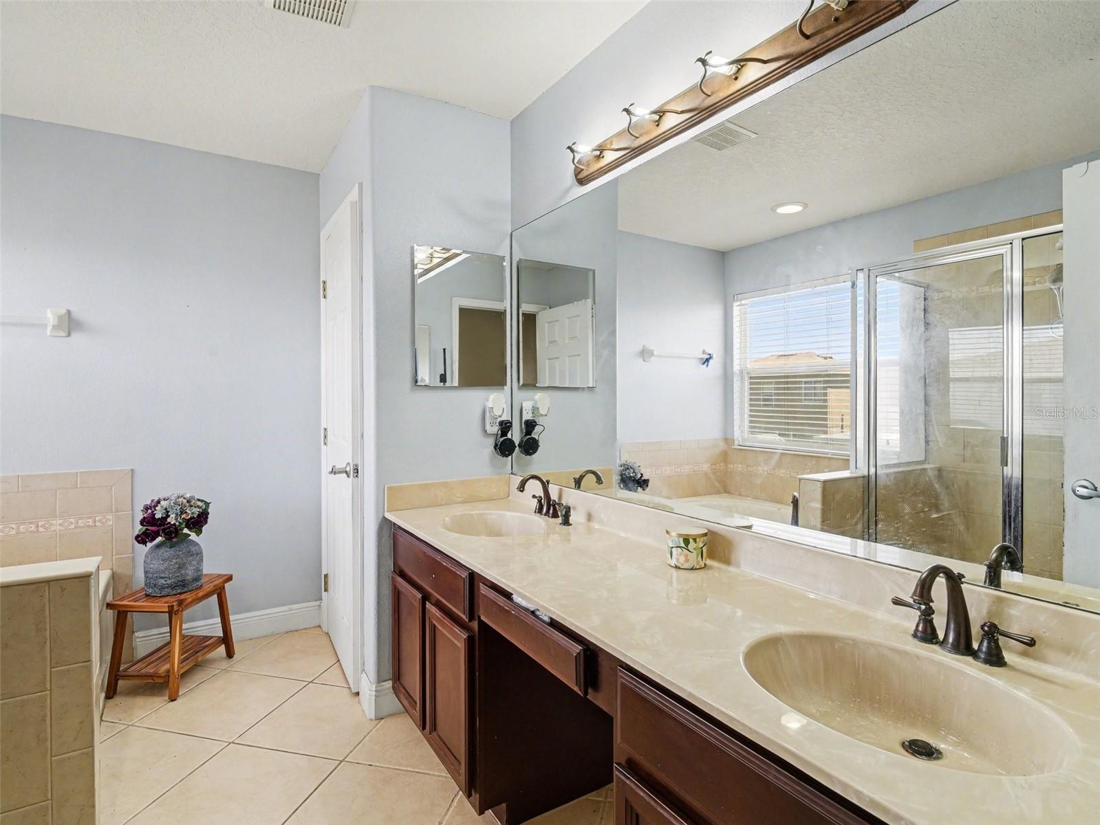 Image 16 of 26 For 12123 Fern Blossom Drive