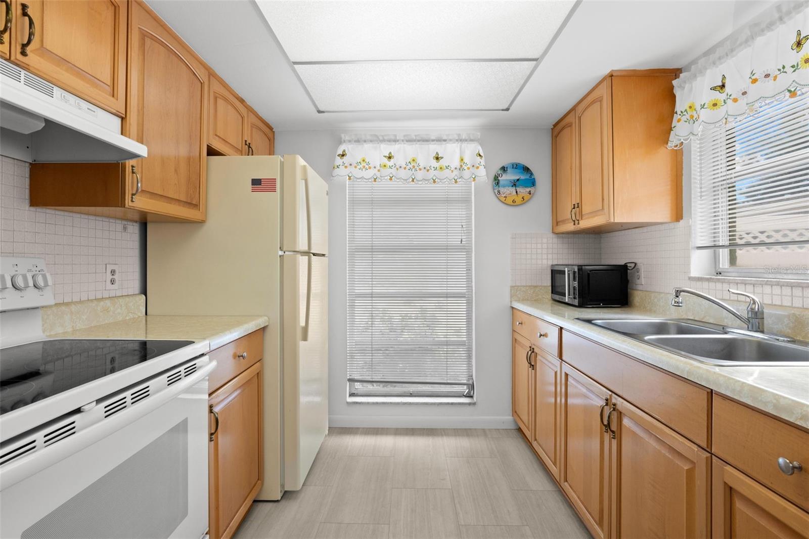 Image 10 of 26 For 616 Heritage Lane B