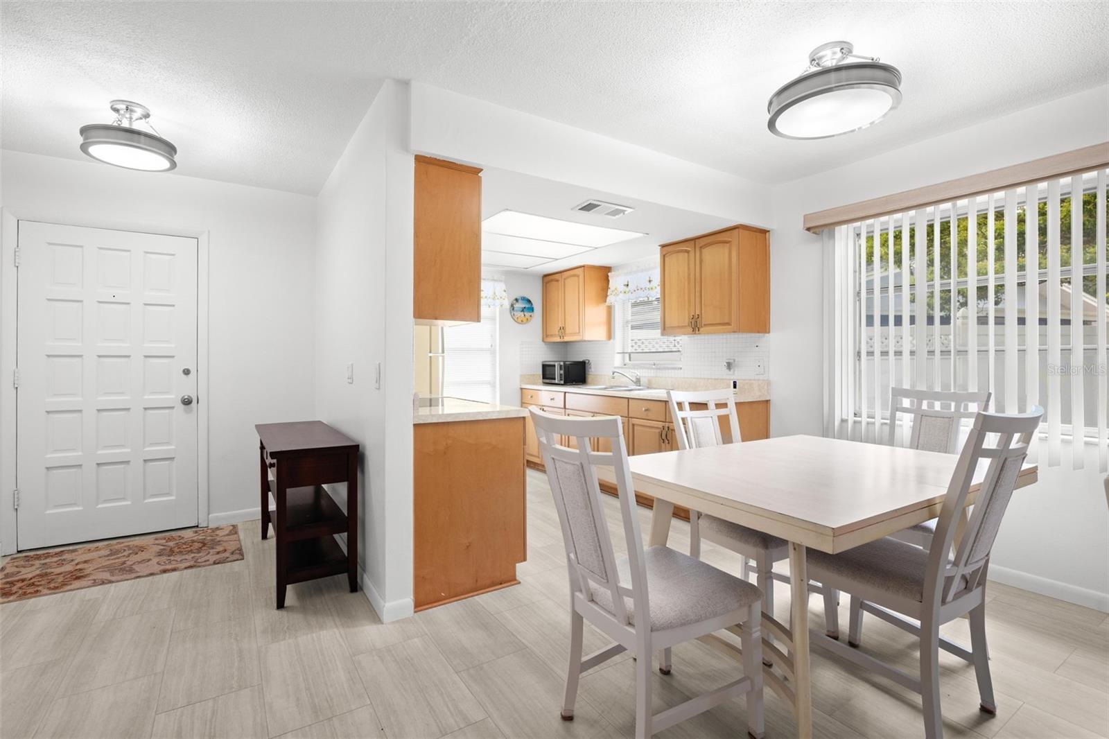 Image 13 of 26 For 616 Heritage Lane B