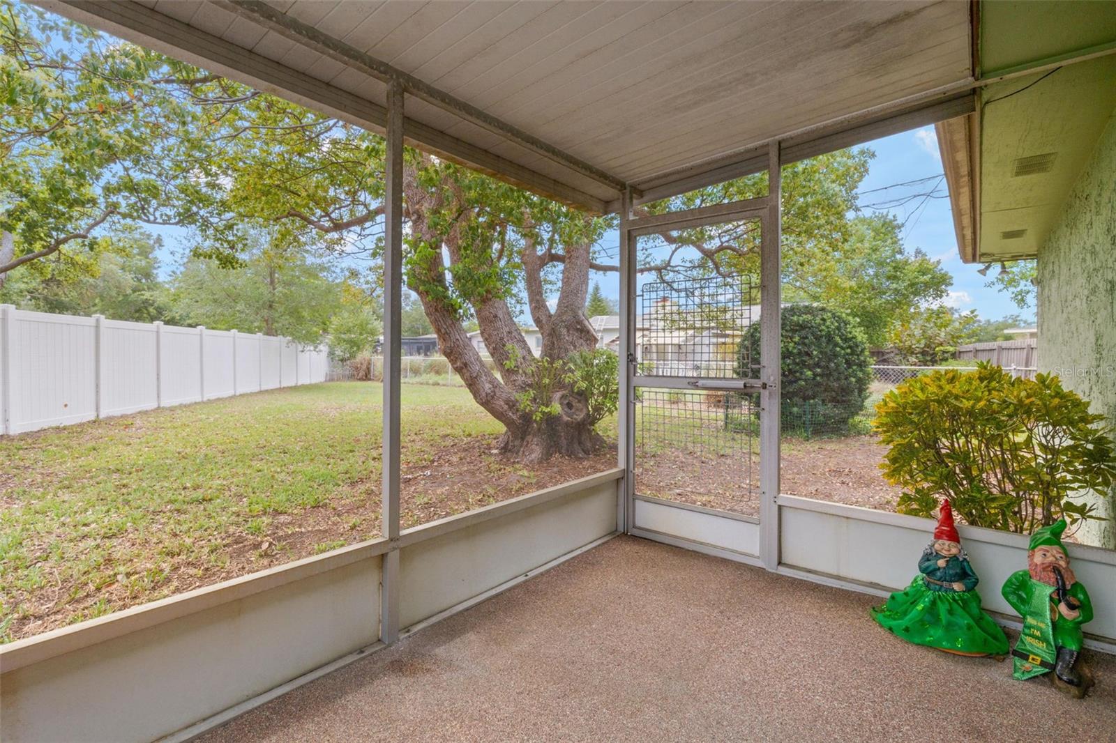 Image 18 of 26 For 616 Heritage Lane B