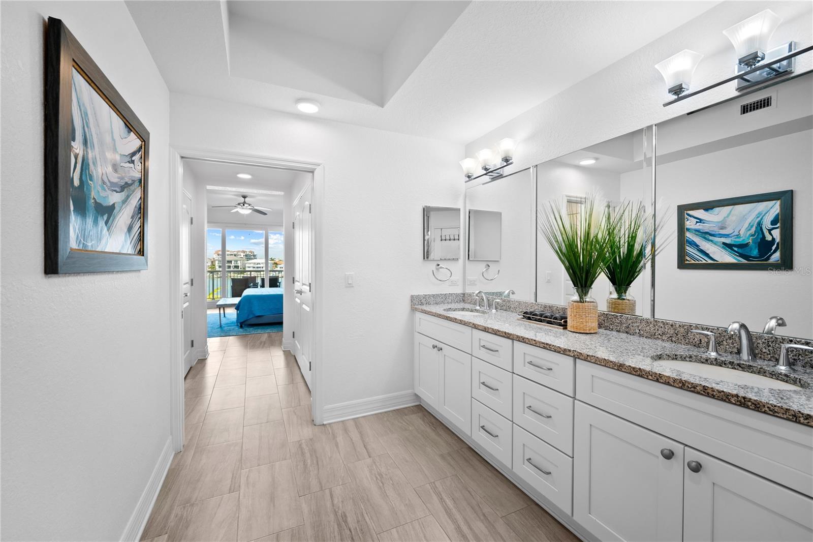 Image 19 of 42 For 706 Bayway Boulevard 301