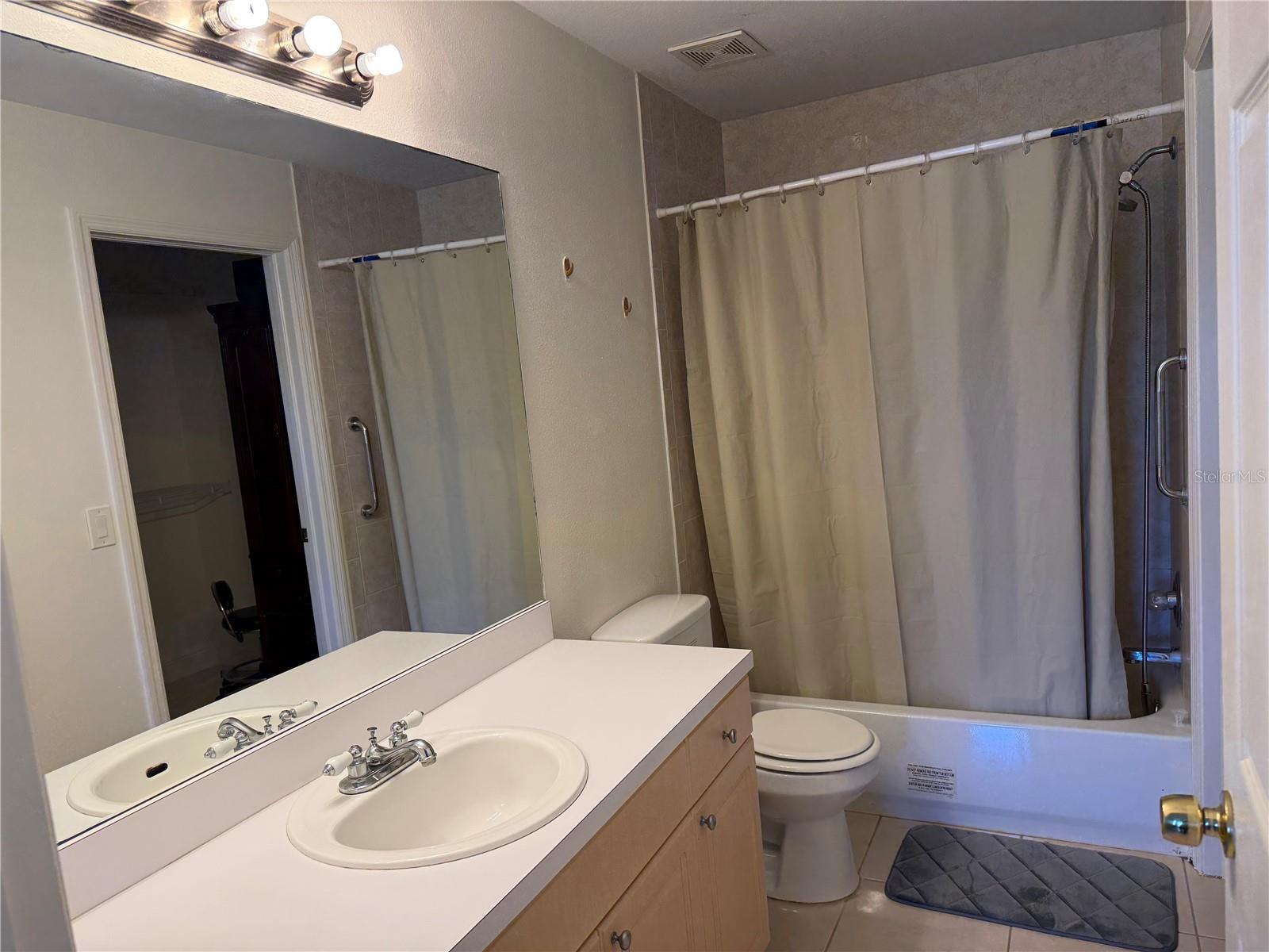 Image 10 of 15 For 1607 Widelake Court