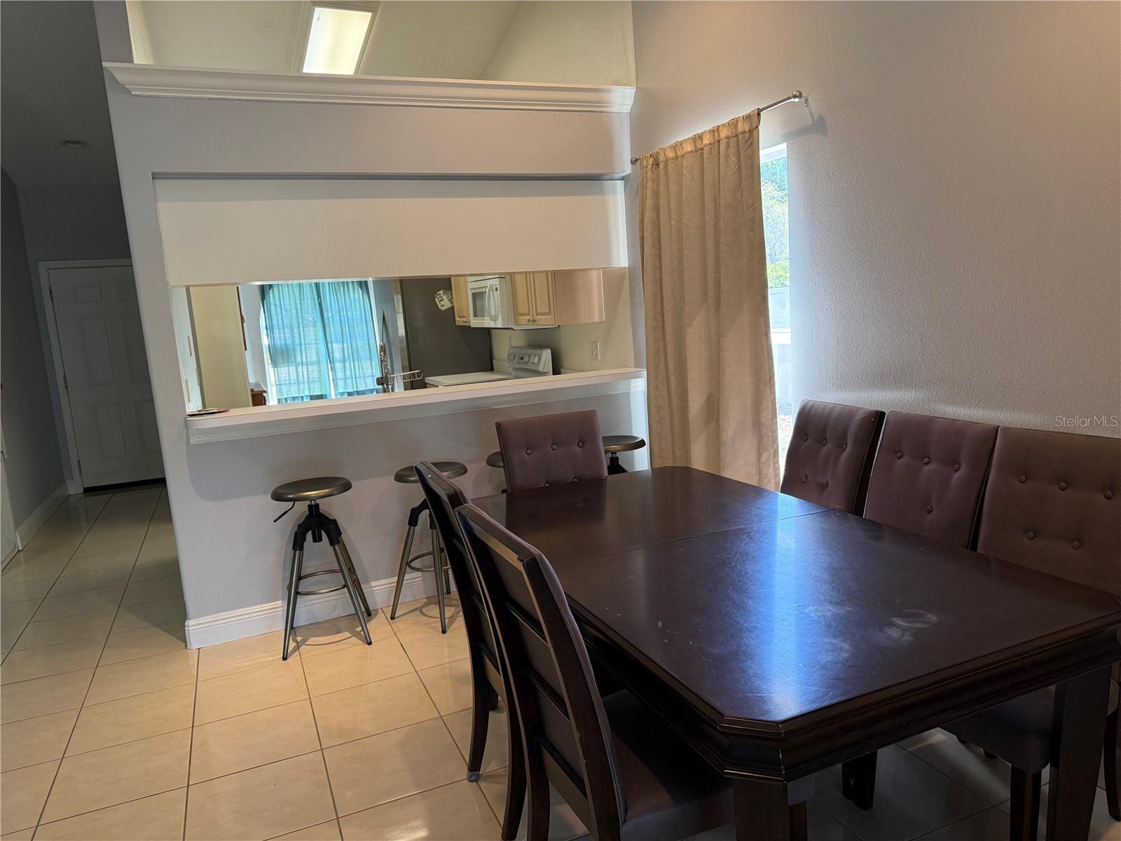 Image 5 of 15 For 1607 Widelake Court