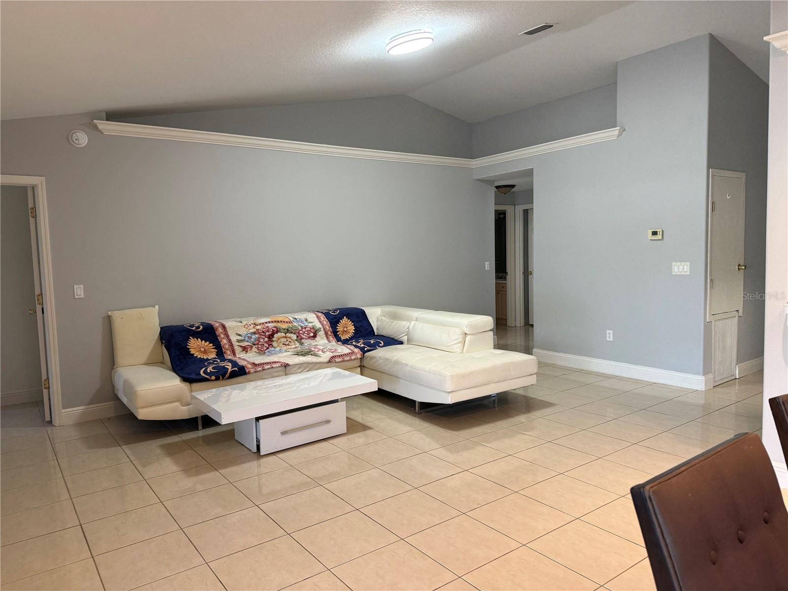 Image 8 of 15 For 1607 Widelake Court