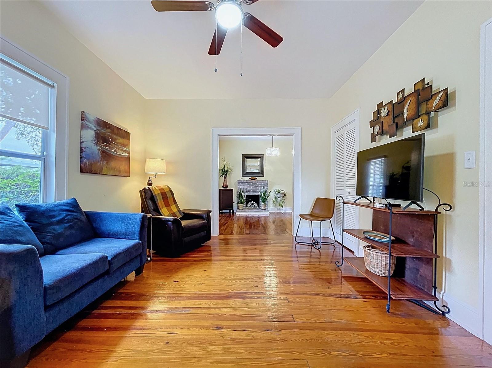 Image 11 of 67 For 1001 Crawford Street