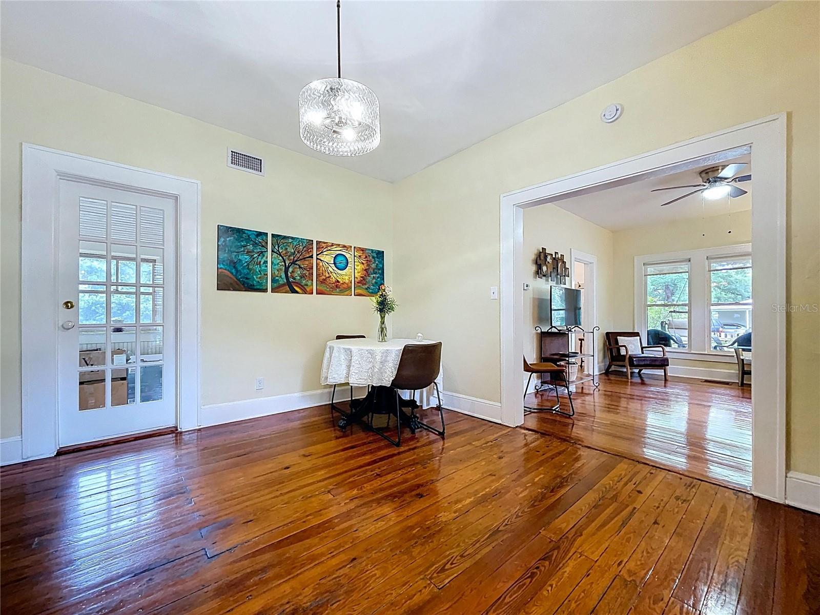 Image 16 of 67 For 1001 Crawford Street