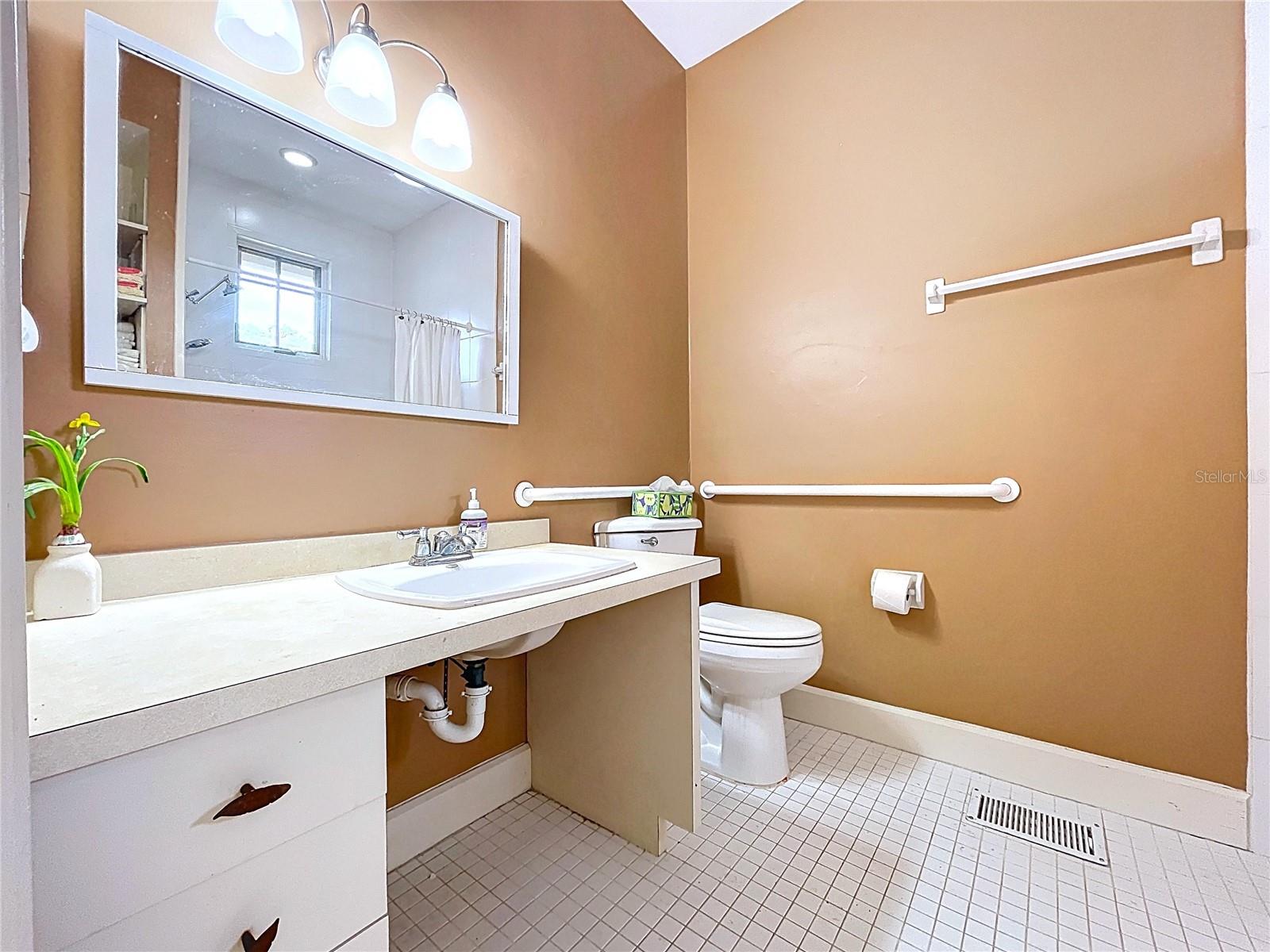 Image 25 of 67 For 1001 Crawford Street