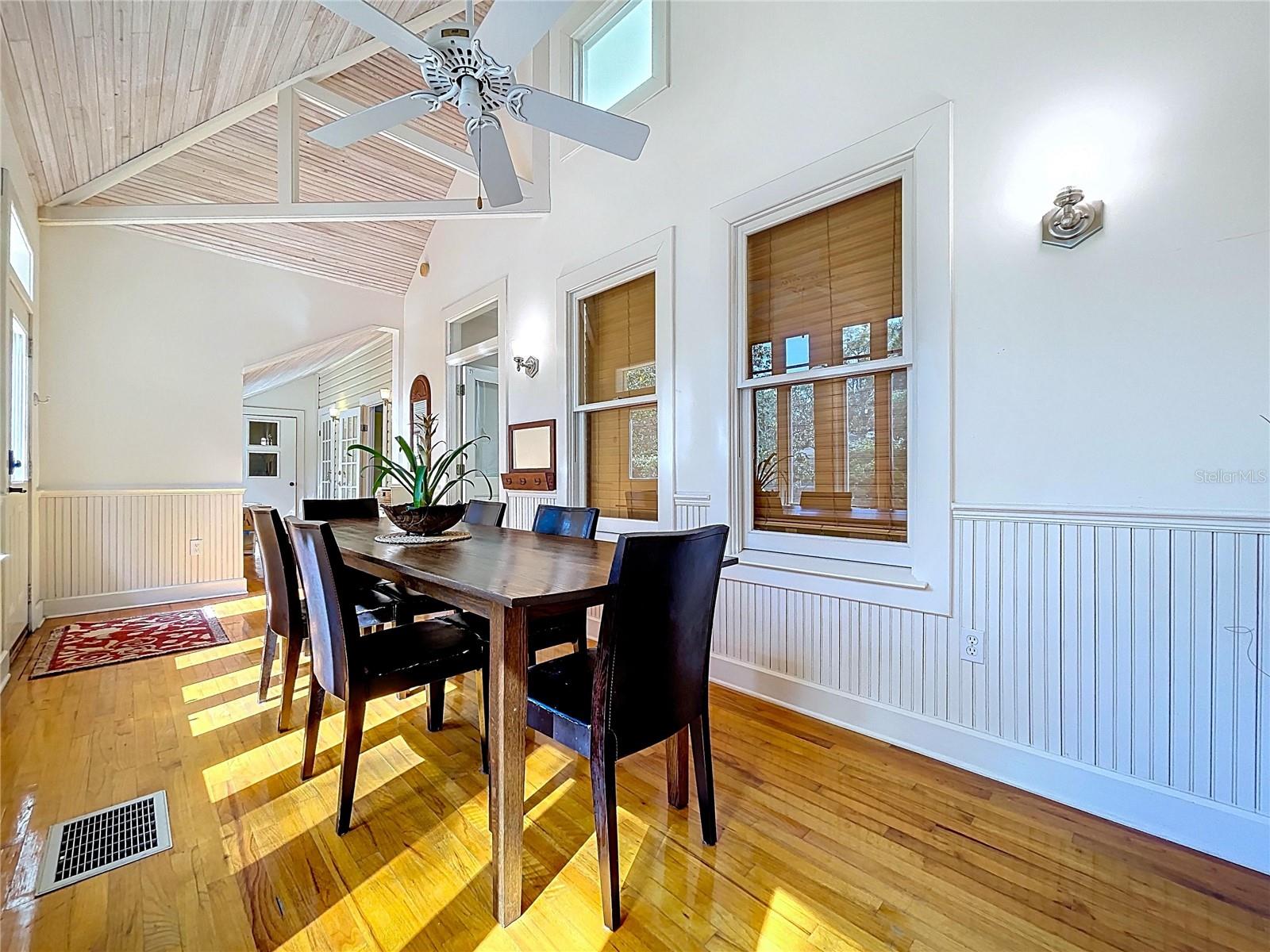 Image 29 of 67 For 1001 Crawford Street