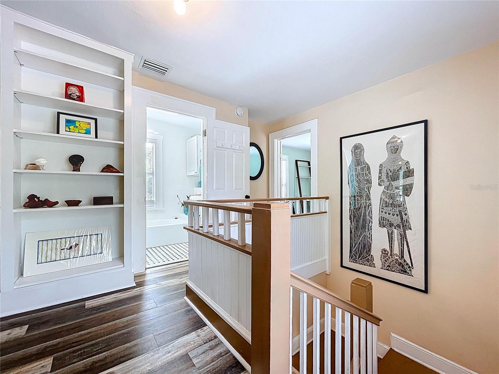 Image 35 of 67 For 1001 Crawford Street