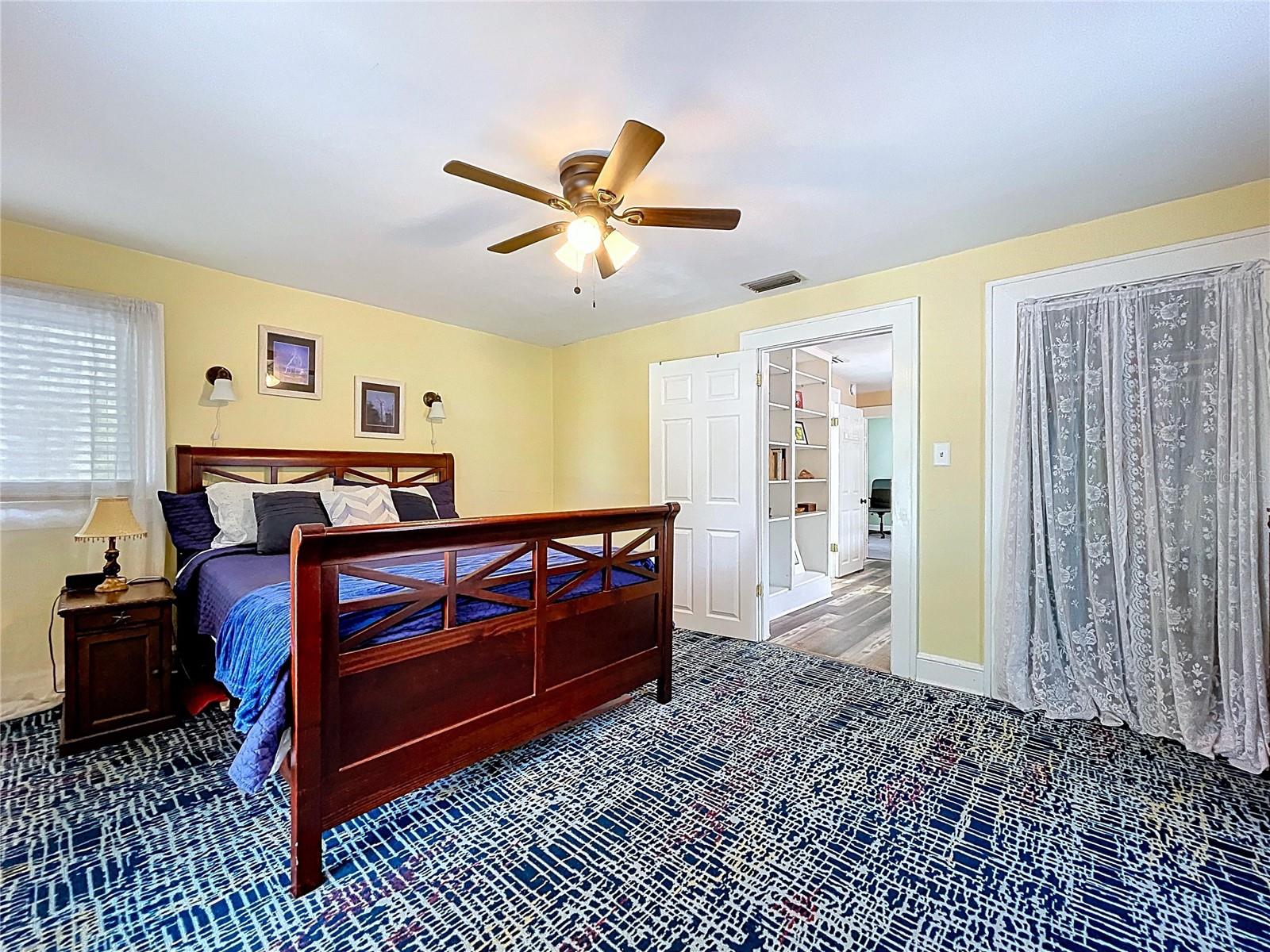 Image 45 of 67 For 1001 Crawford Street