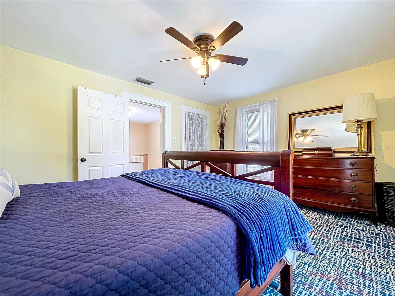 Image 46 of 67 For 1001 Crawford Street