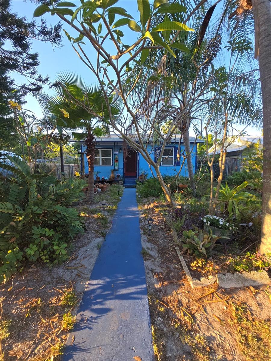 Image 28 of 34 For 5004 23rd Avenue S