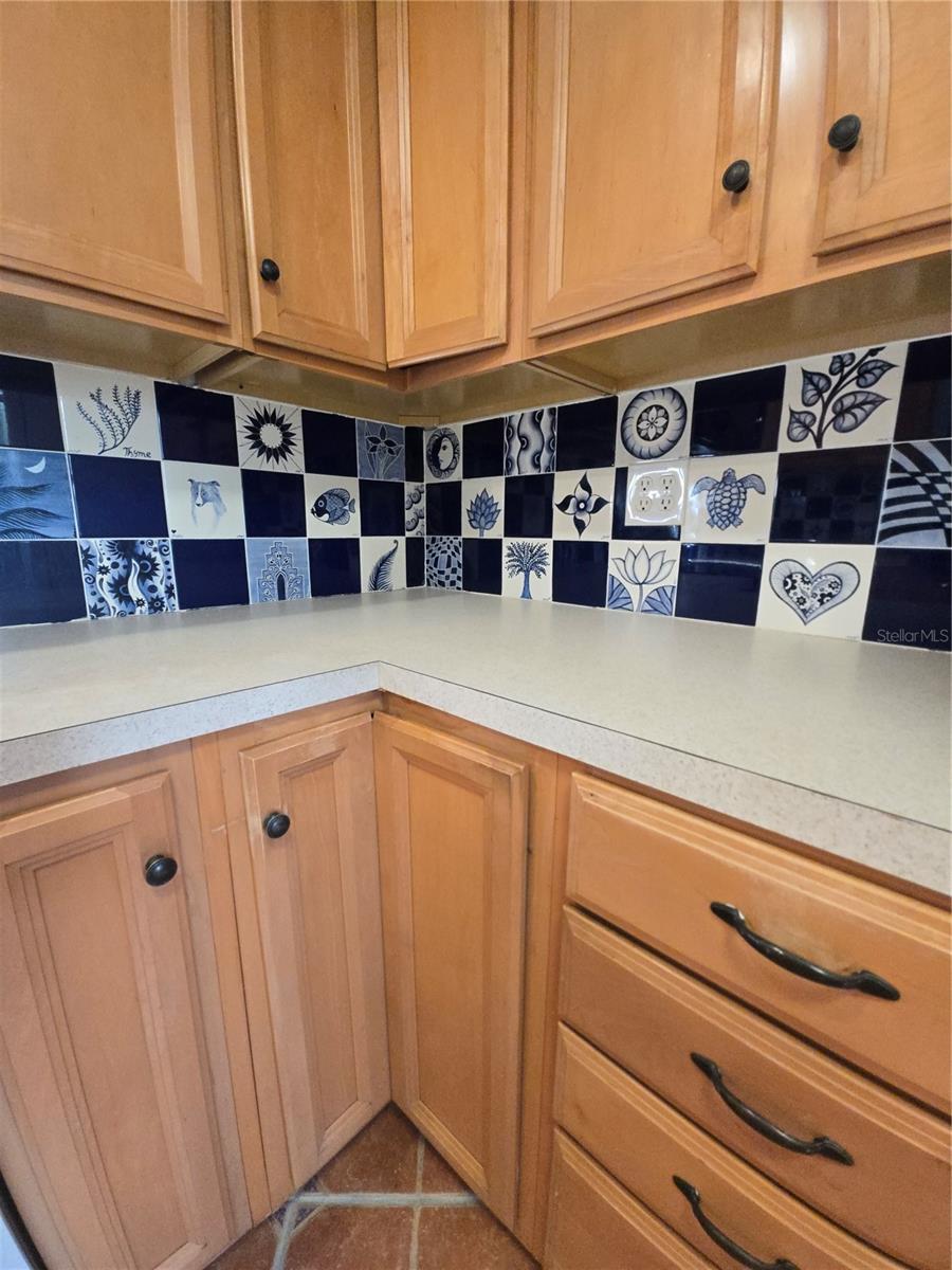 Image 7 of 34 For 5004 23rd Avenue S