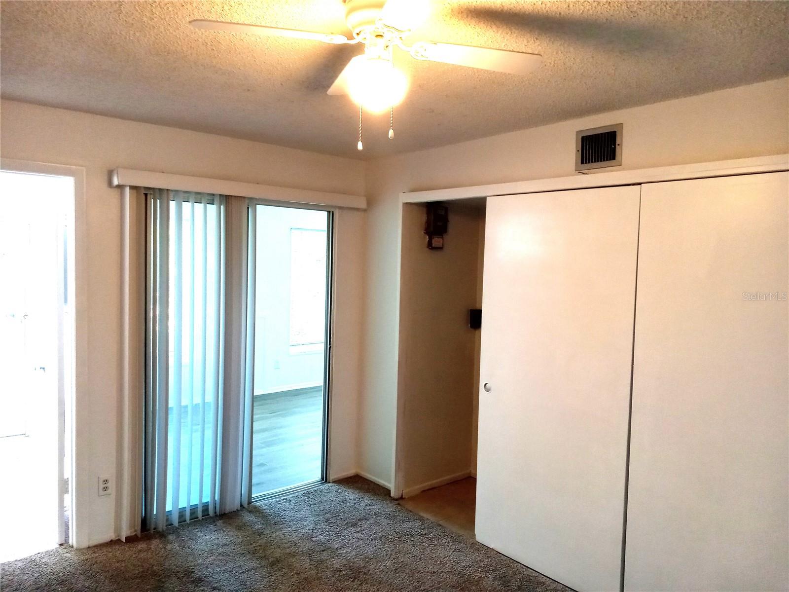 Image 18 of 44 For 2359 Finlandia Lane 65