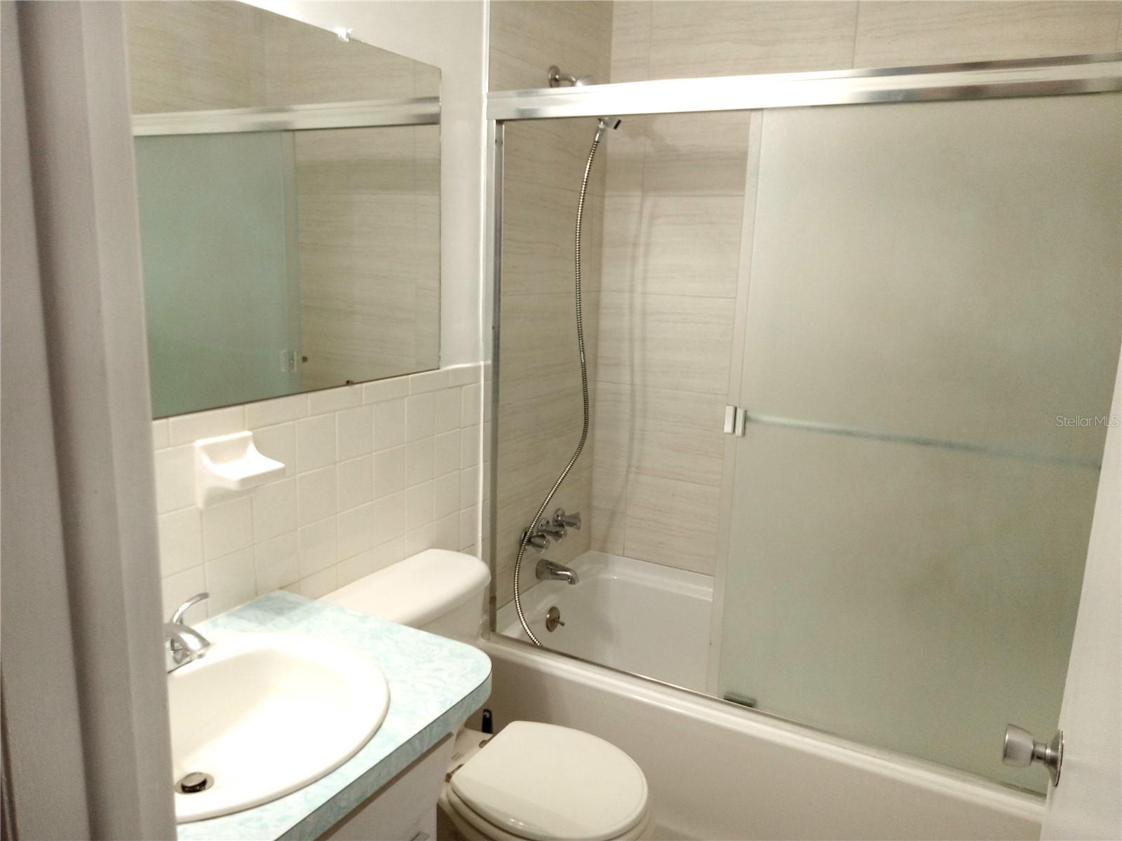 Image 21 of 44 For 2359 Finlandia Lane 65