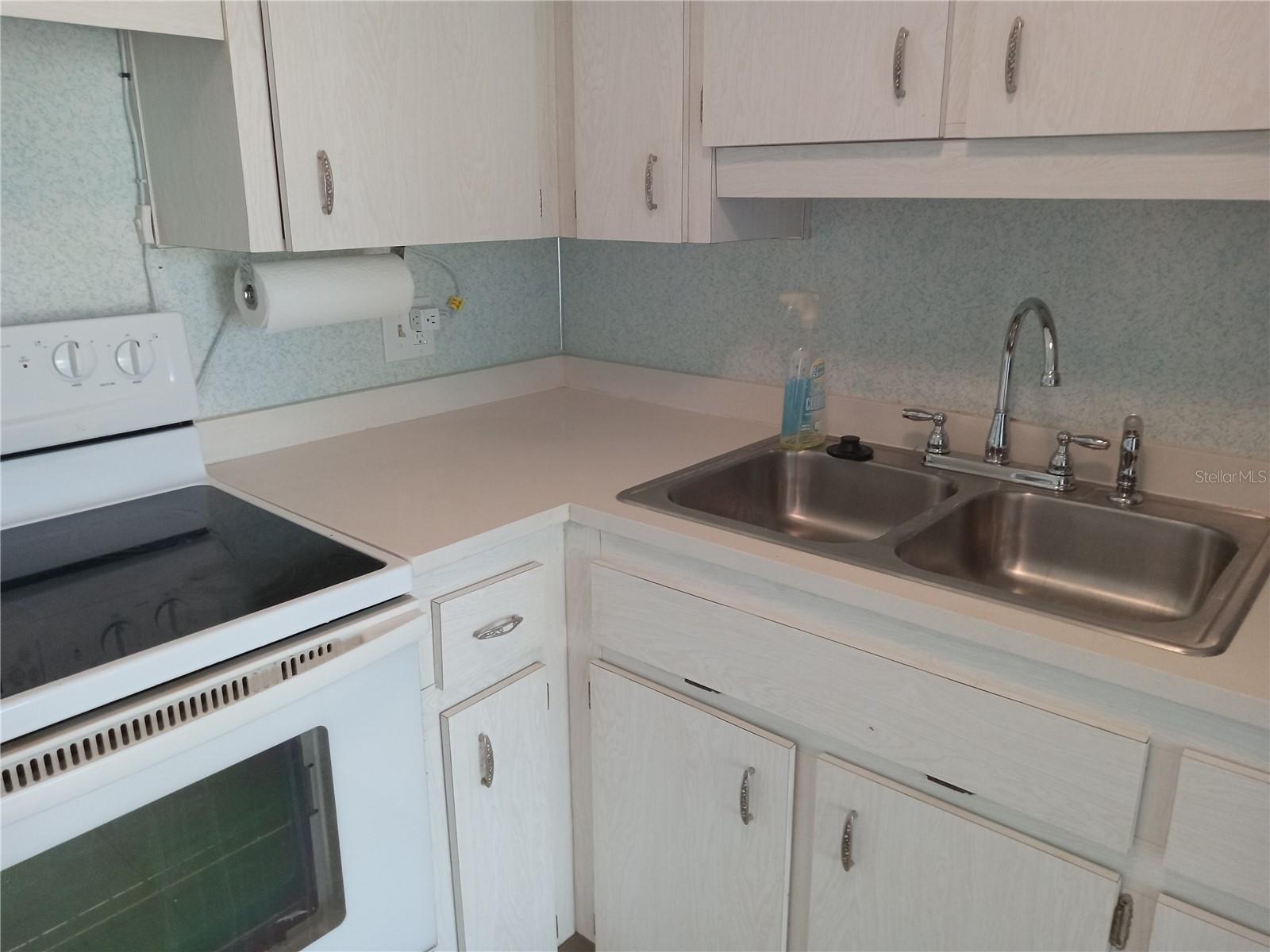 Image 9 of 44 For 2359 Finlandia Lane 65