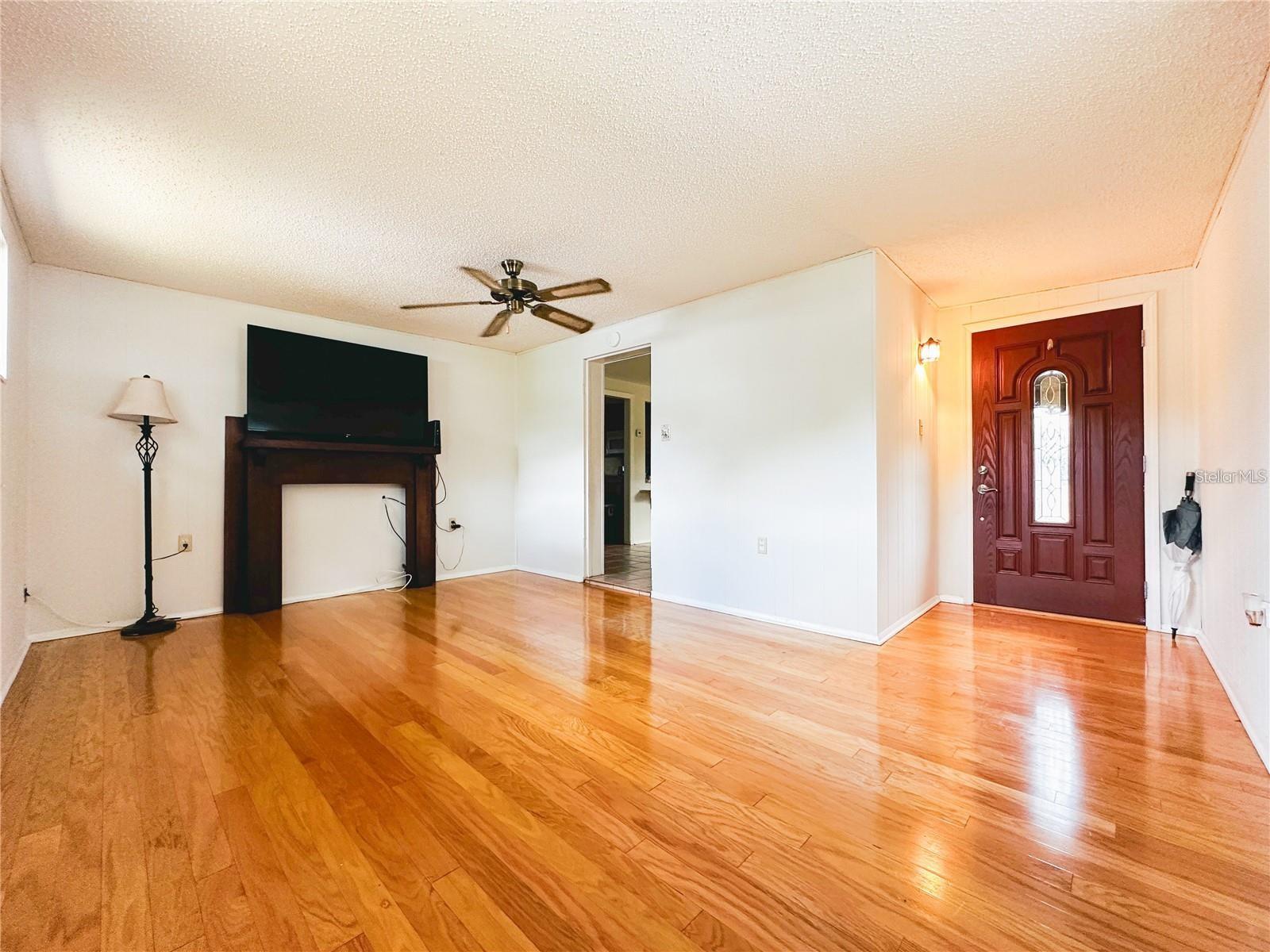 Image 2 of 6 For 1690 Mcadoo Avenue