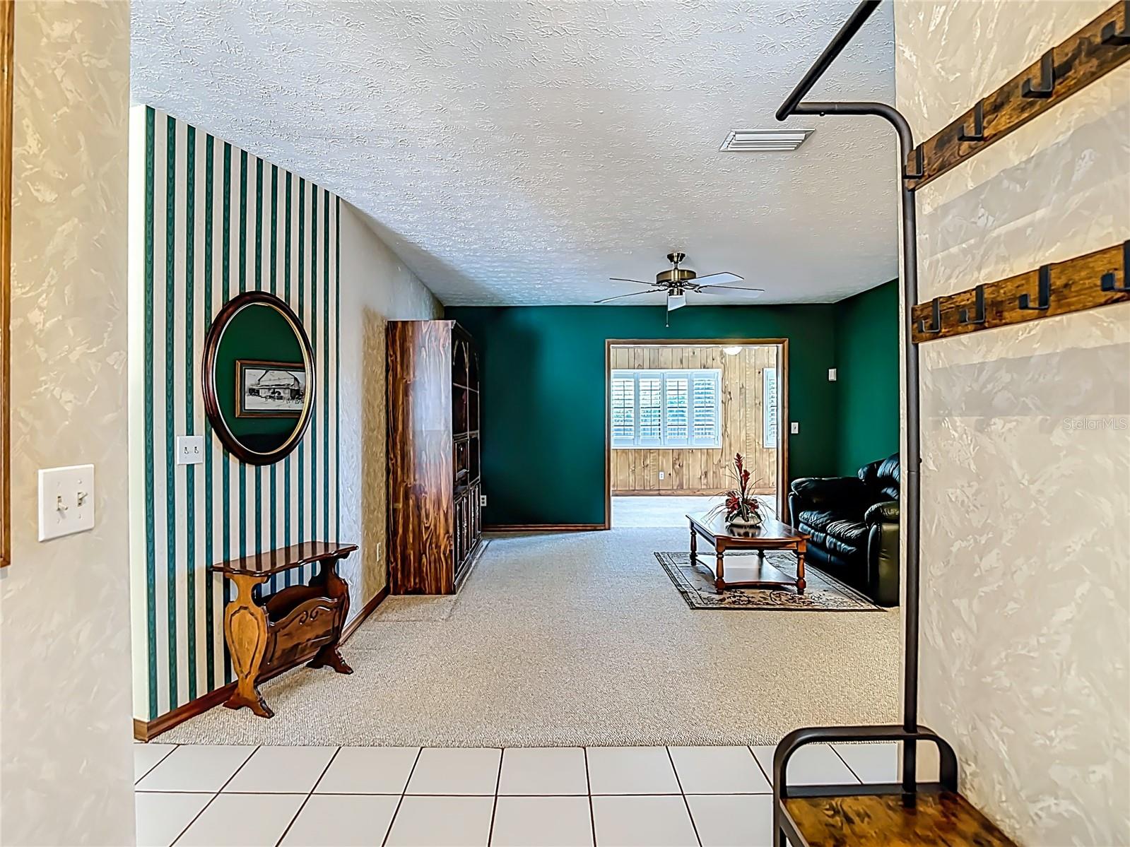 Image 12 of 47 For 1004 Mook Street