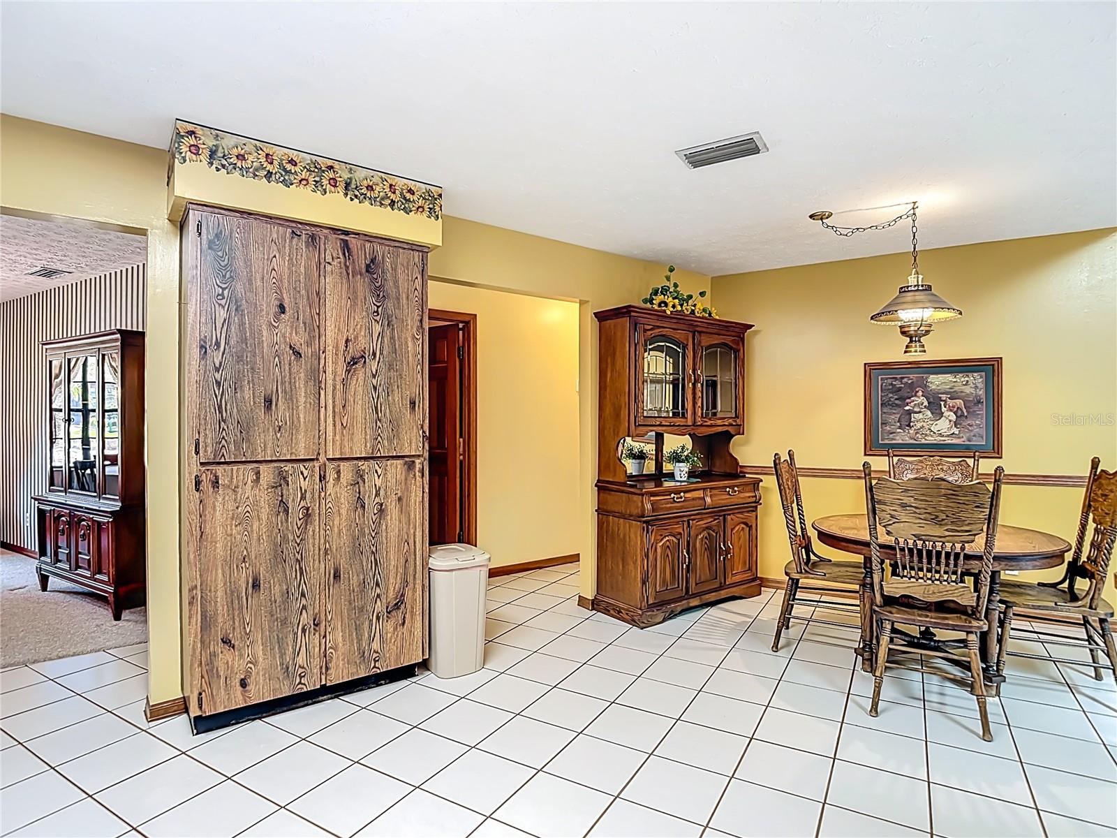 Image 17 of 47 For 1004 Mook Street